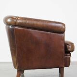 English style sheep leather club chair finished with decorative nails