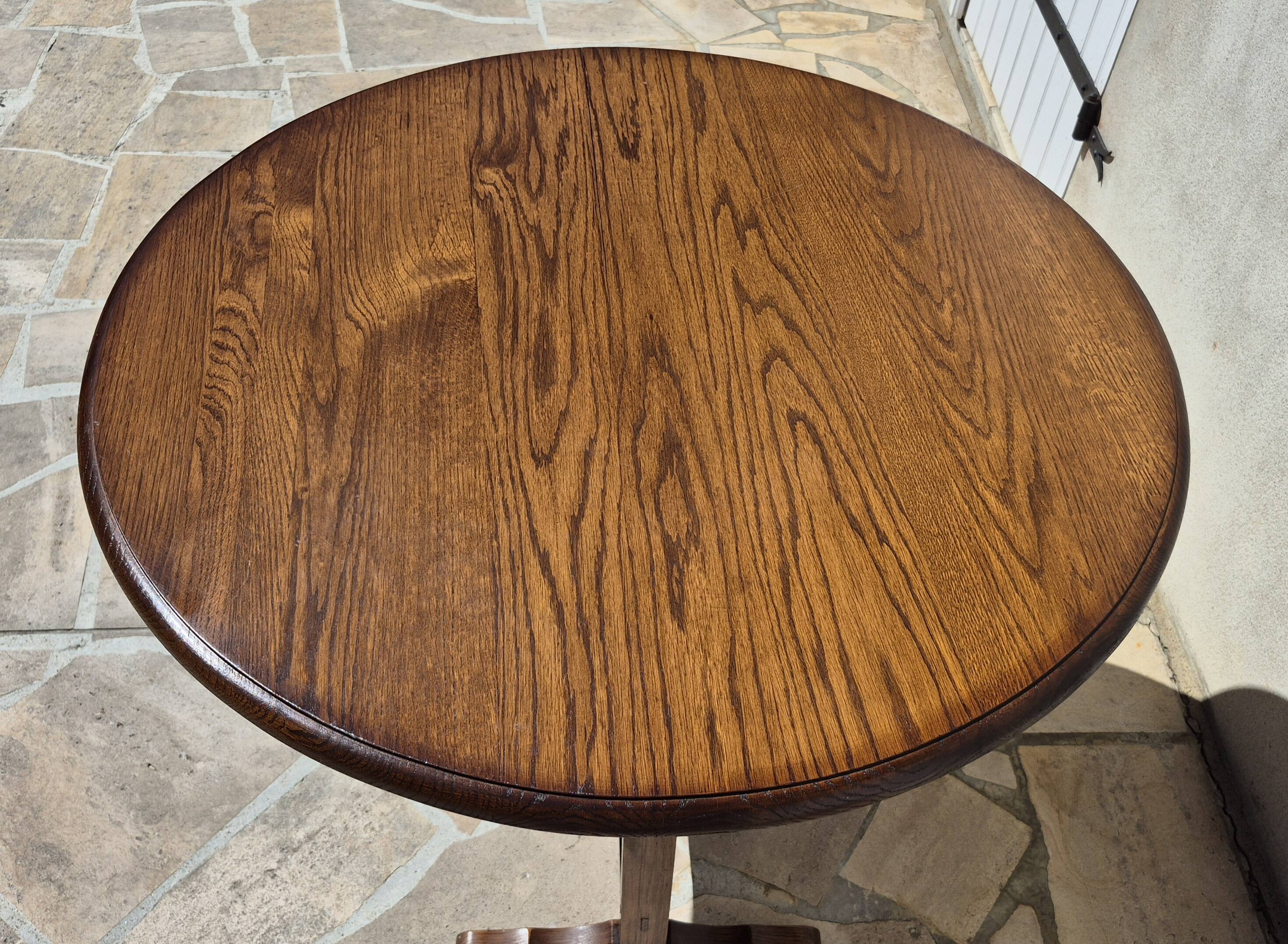 Petite table vigneronne ronde rabatable