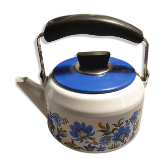 Vintage kettle in blue enamelled sheet metal
