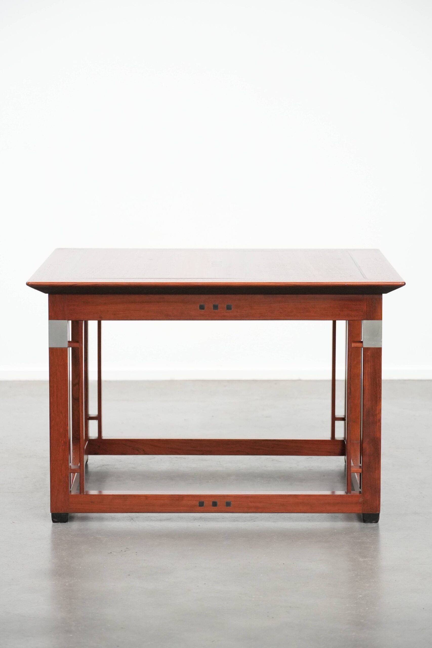 Square Art Deco design side/coffee table