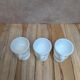Lot de 3 coquetiers poule Arcopal blanc vintage