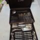 Ménagère 72 pièces en métal argenté 100  Saint-Médard, avec coffret