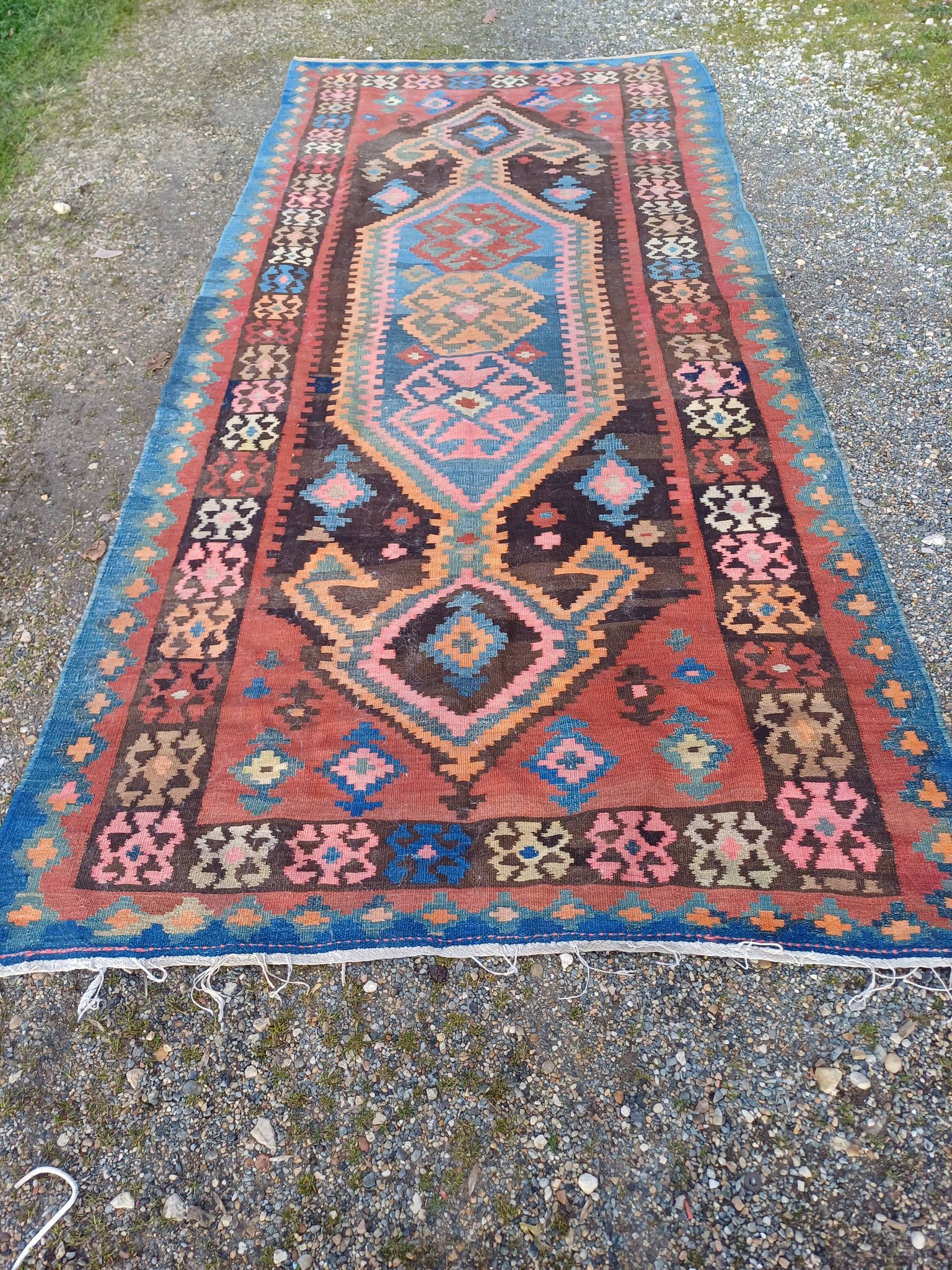Hand Knotted Persian Rug