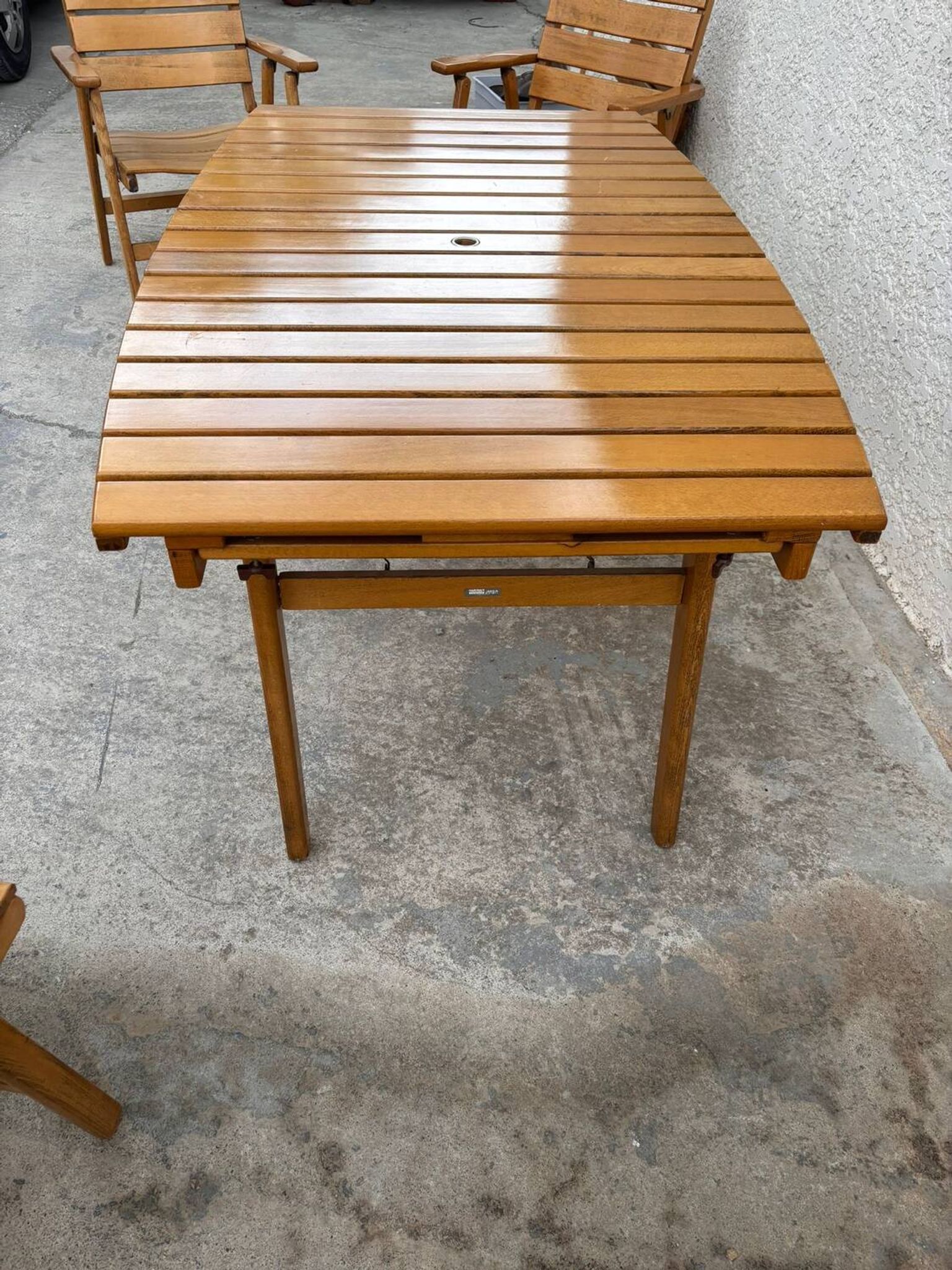 Salon de jardin sodibois en bois ( orme )