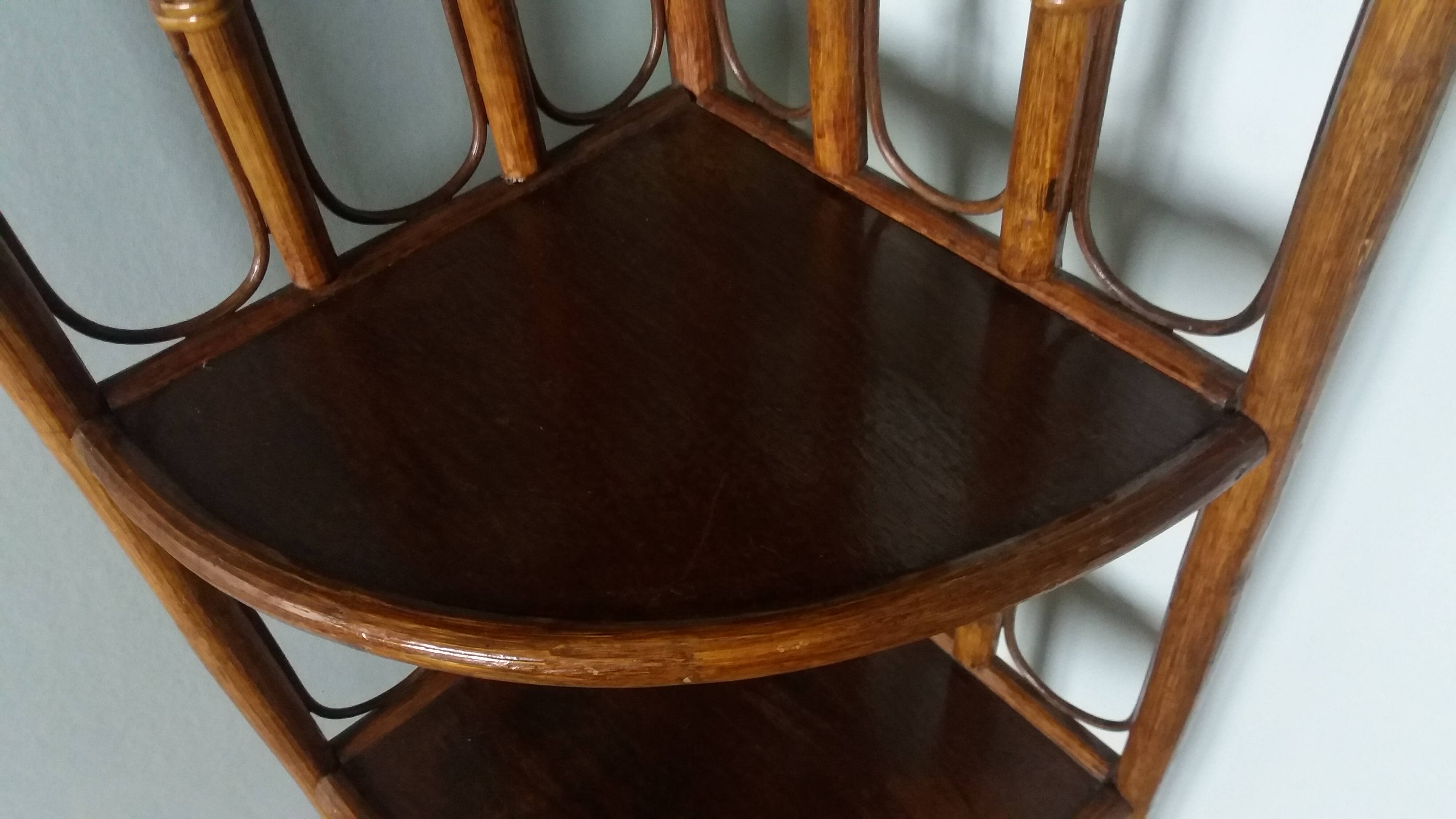 Corner shelf, corner unit, in wicker and wood