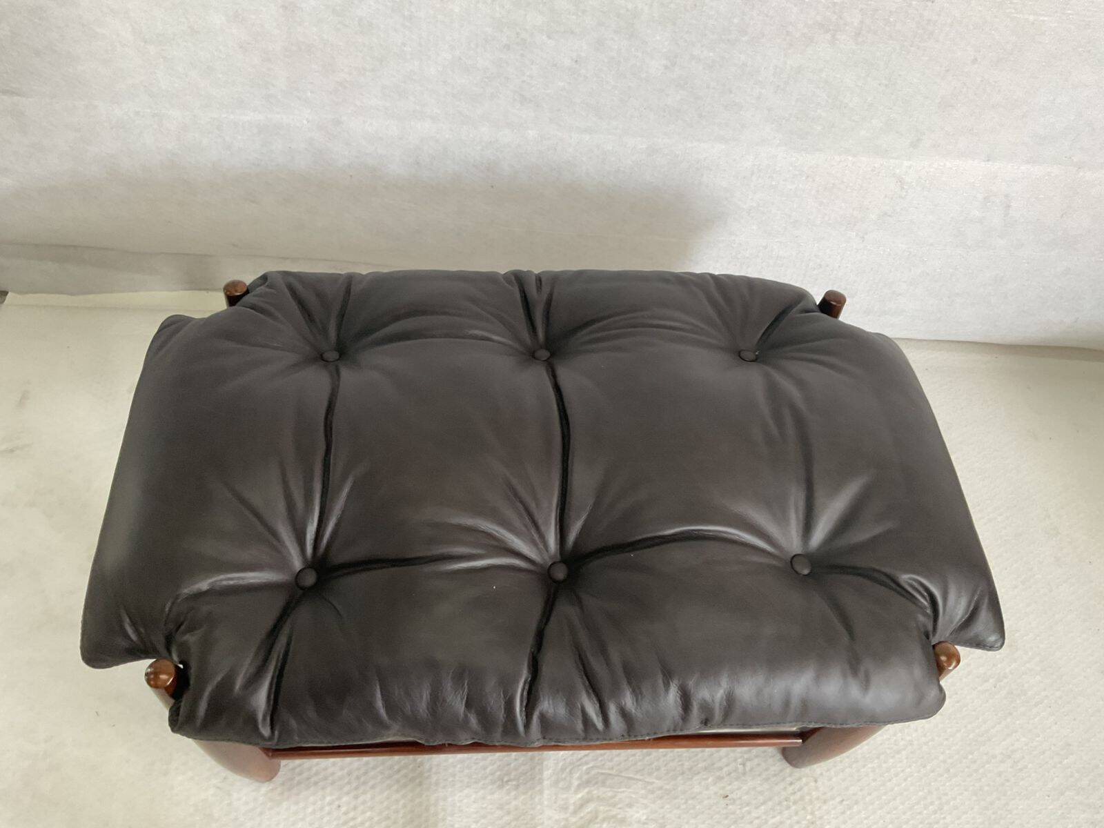 "Mole" armchair by Sergio Rodrigues