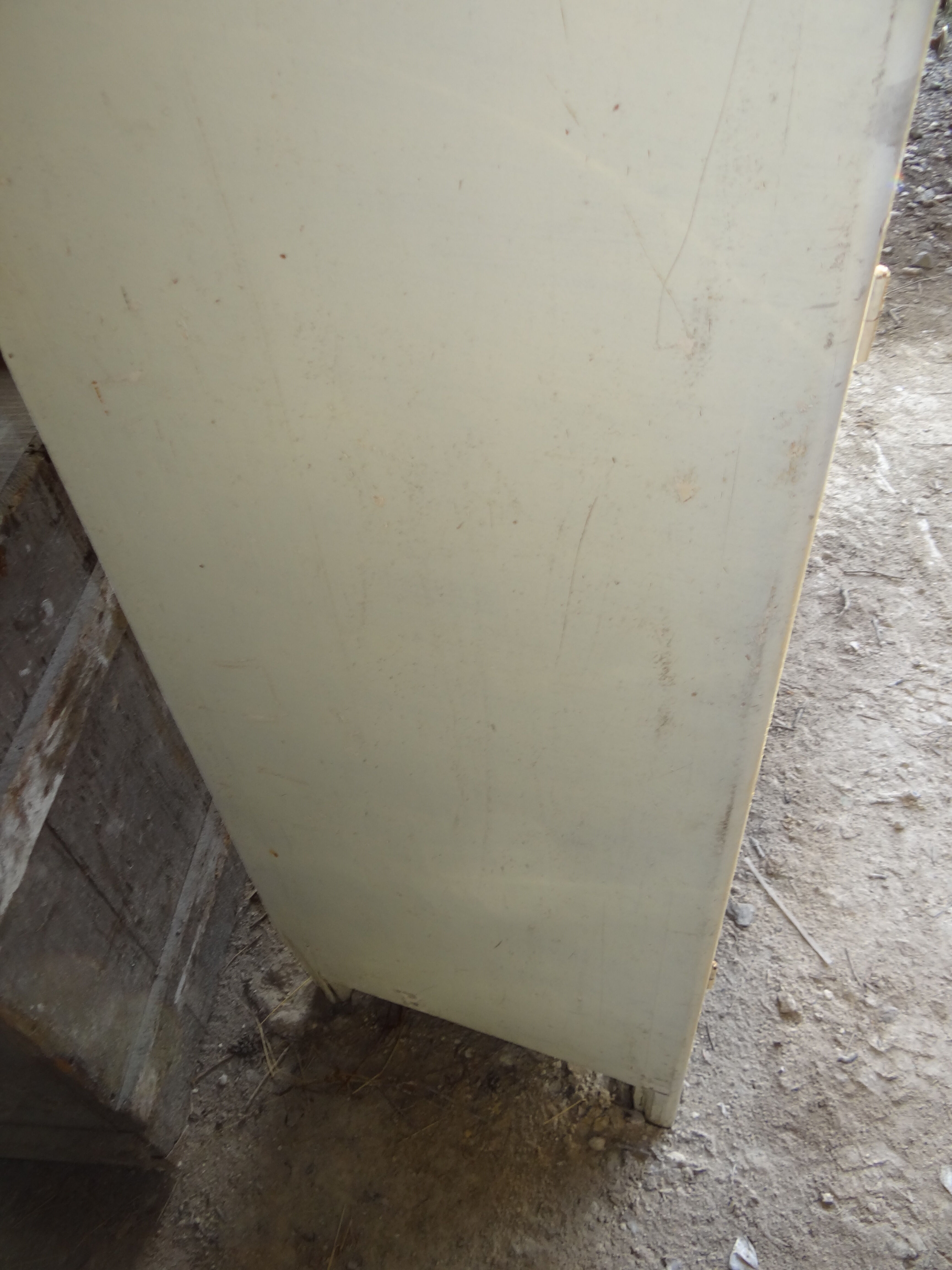 1950s Parisian wardrobe