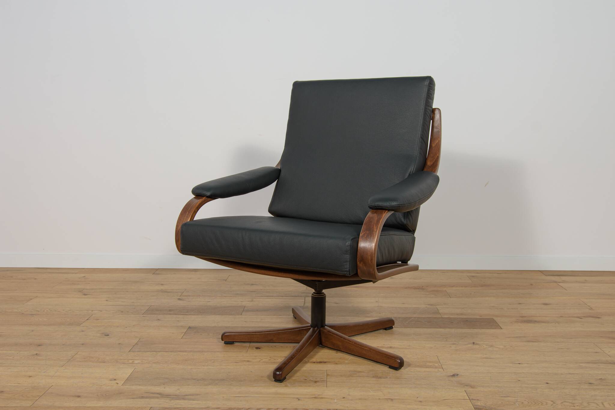 Office Armchairs from Soda Galvano, Norway, 1960s, set of 2