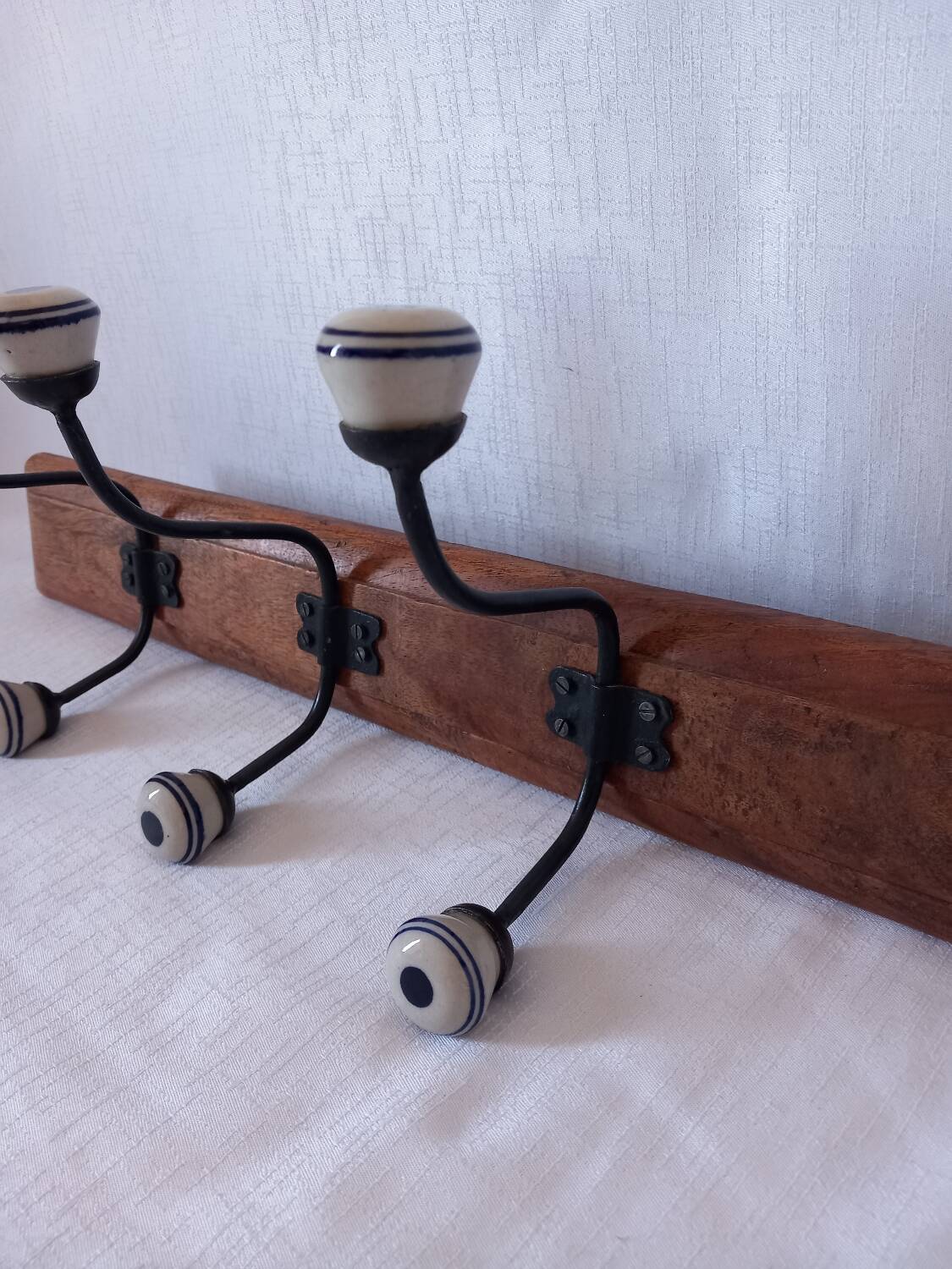 Patère / porte manteau Vintage bois et céramique