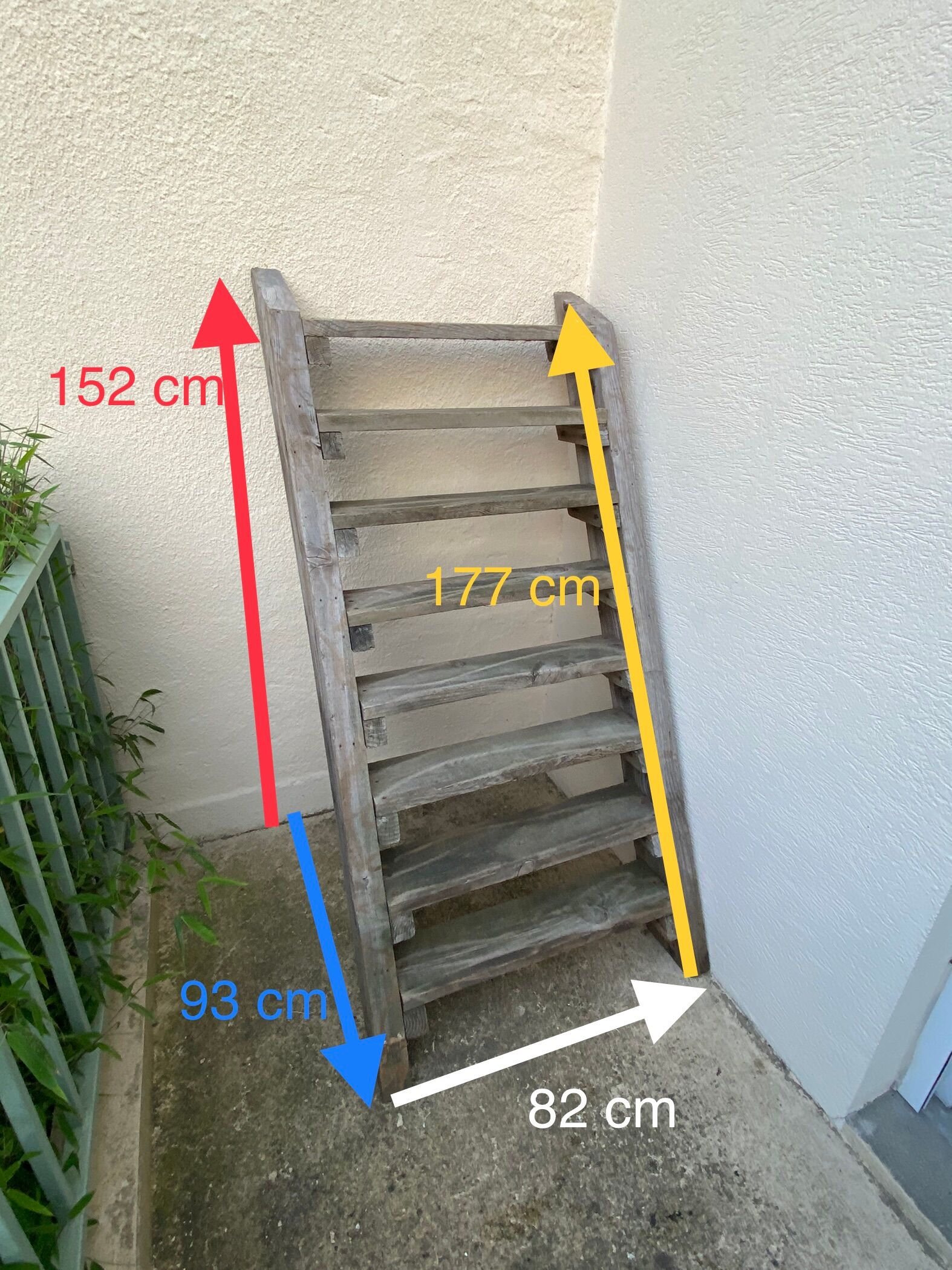 Workshop staircase in vintage raw wood