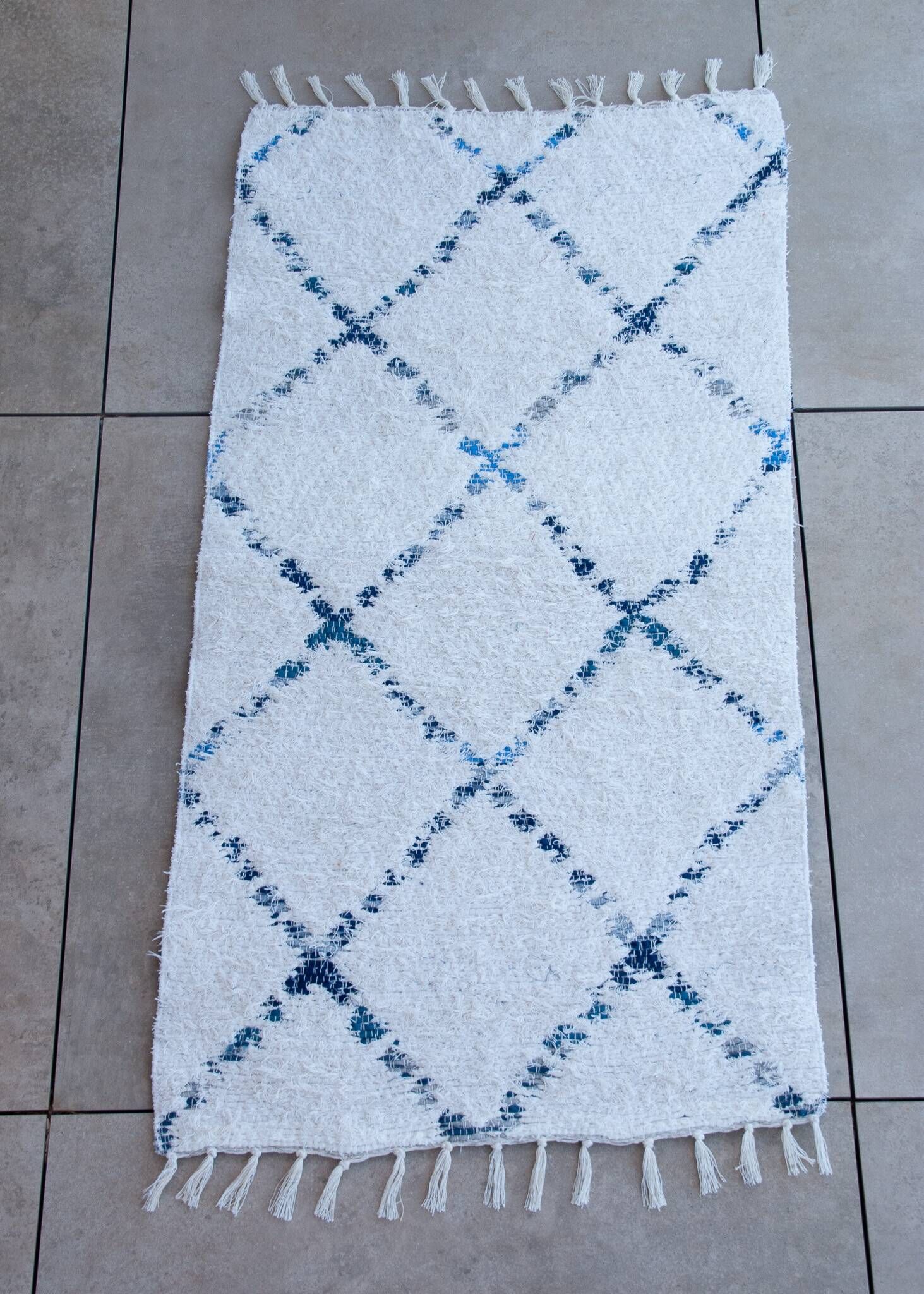 Tapis artisanal en coton recyclé - Réversible - Bleu et ecru