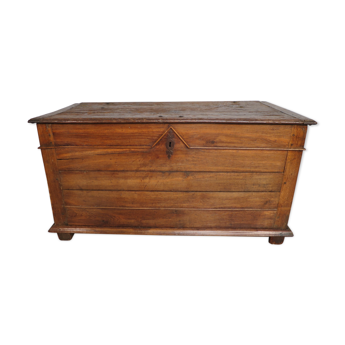 Solid oak box at the end of 19th