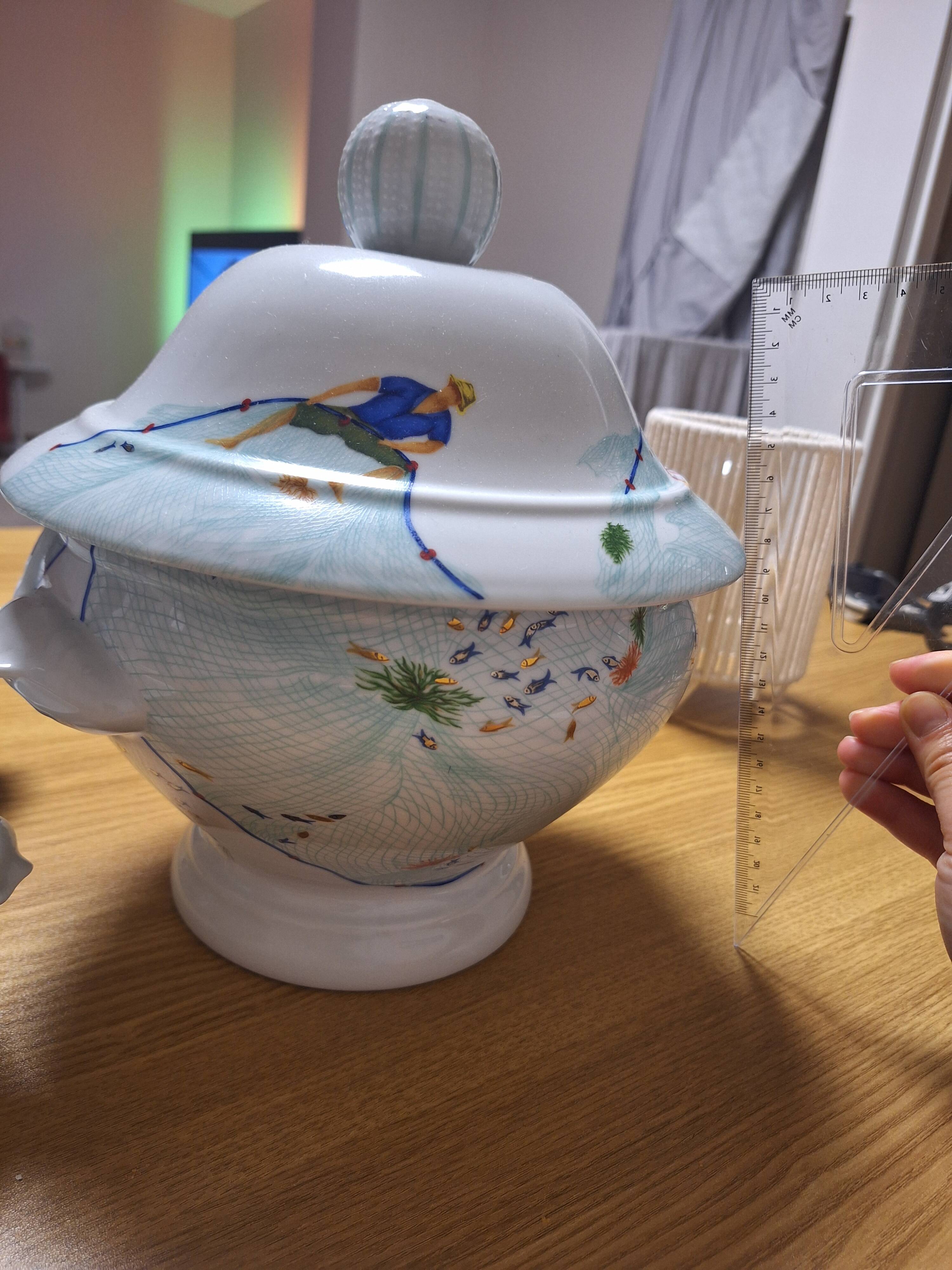 soup tureen + 8 bowls – Philippe Deshoulières “Caribbean Sea” – Porcelain
