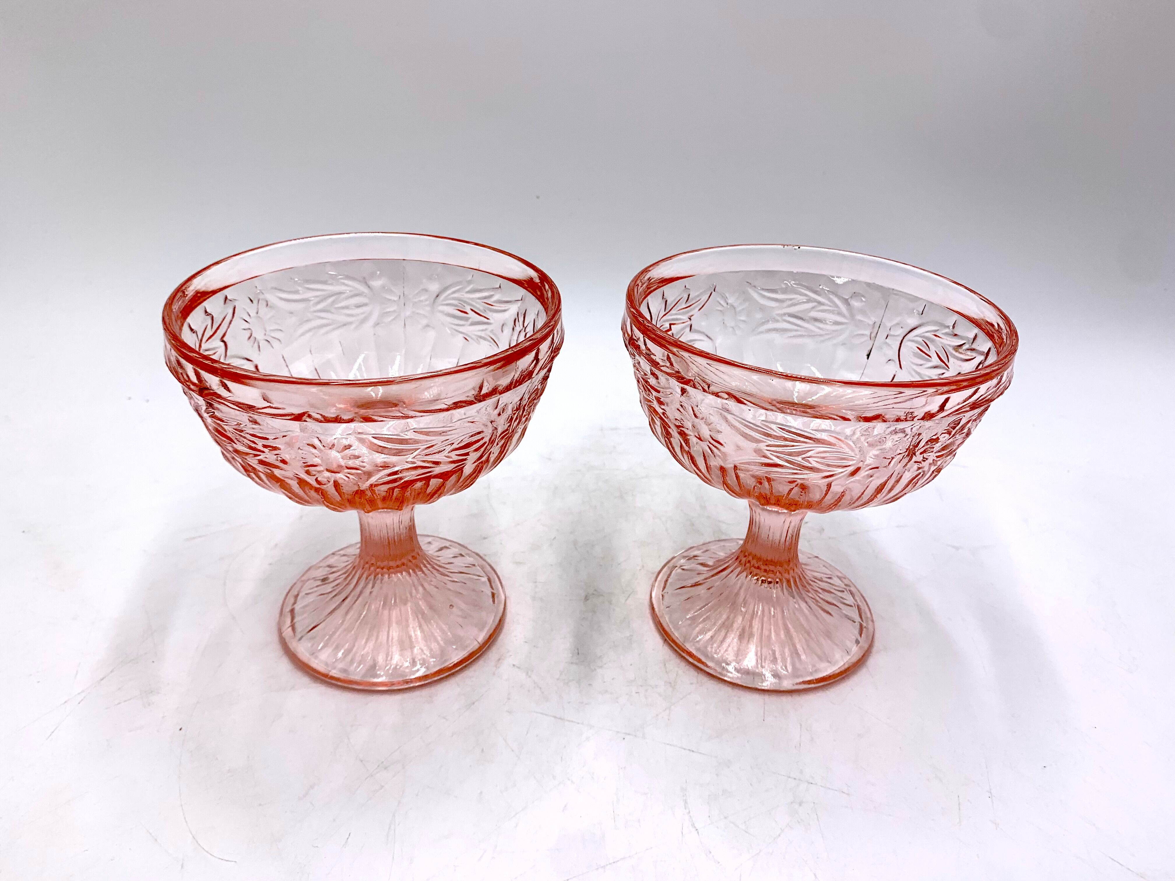 Two pink cups, Ząbkowice, 1970s