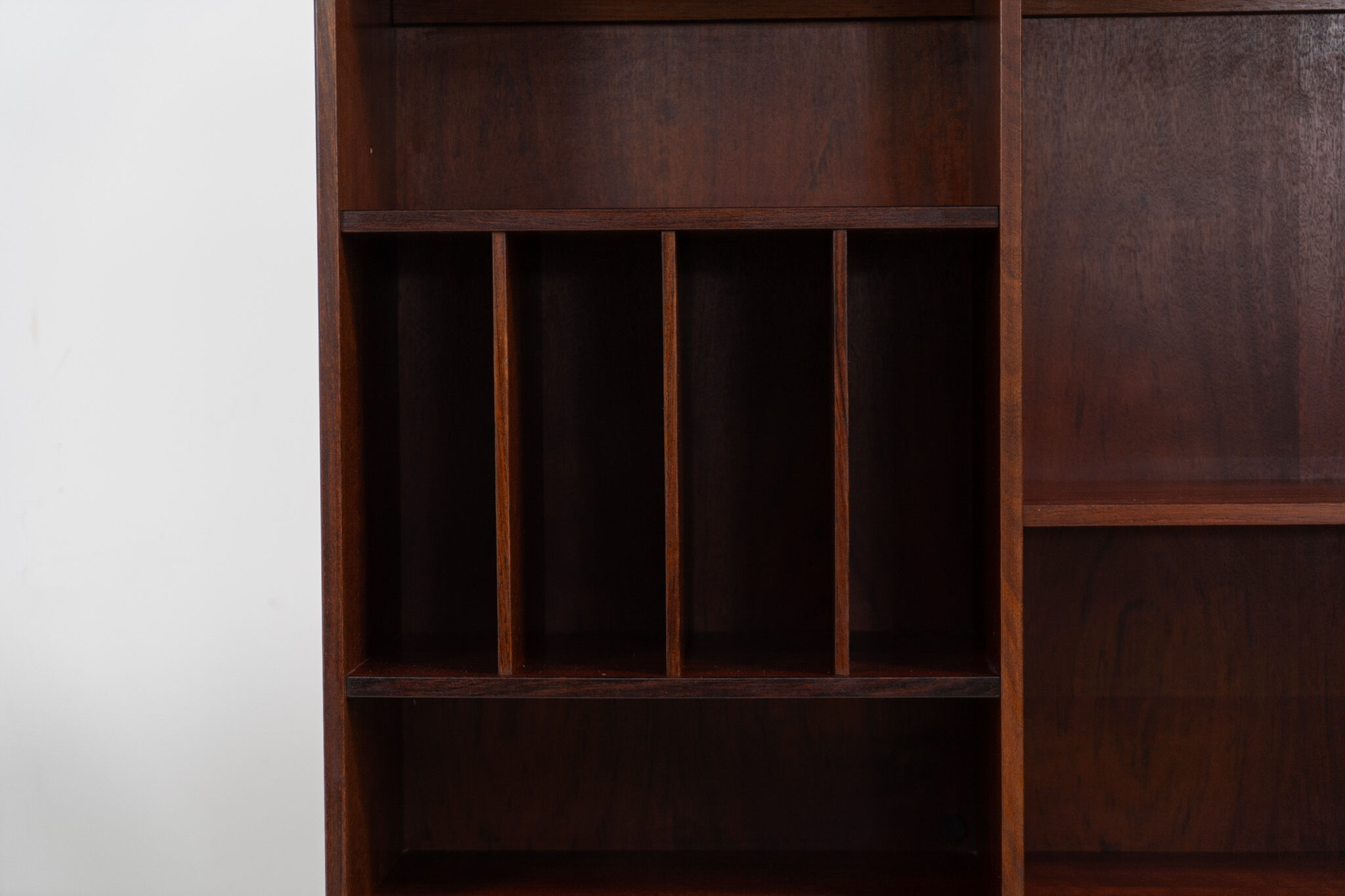 Rosewood library by Aejm Møbler