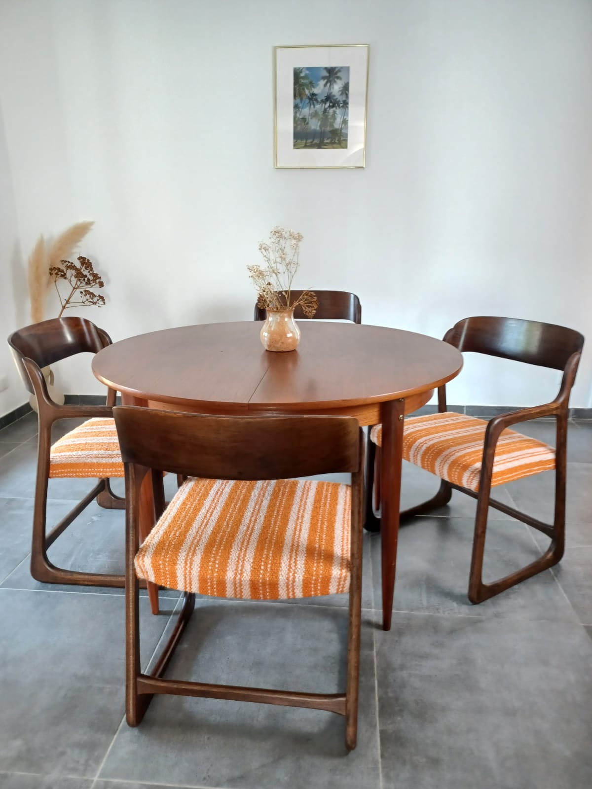 Series of 4 armchairs Baumann model flat called "sled"