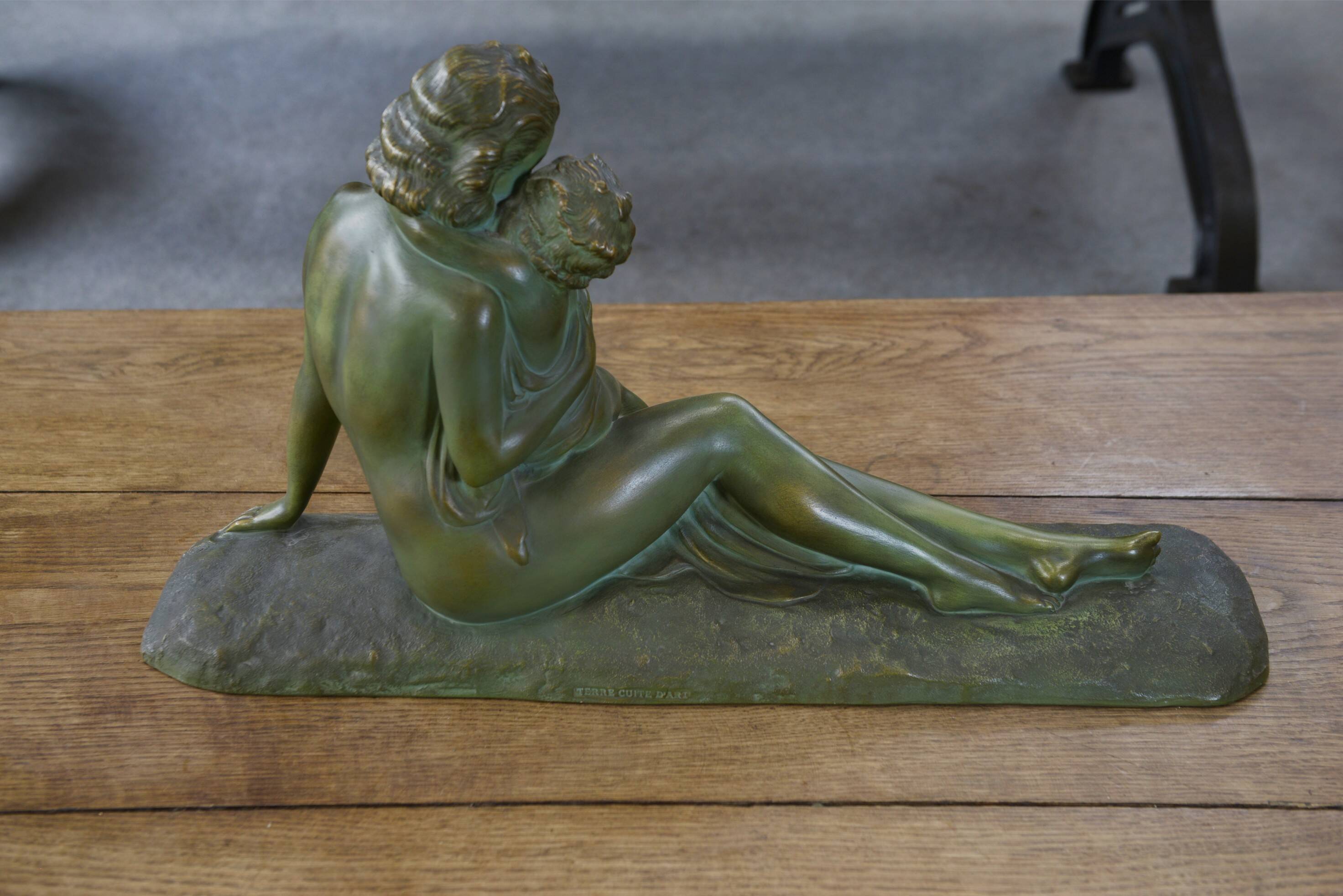 Sculpture en terre cuite patine bronze par Ugo Cipriani