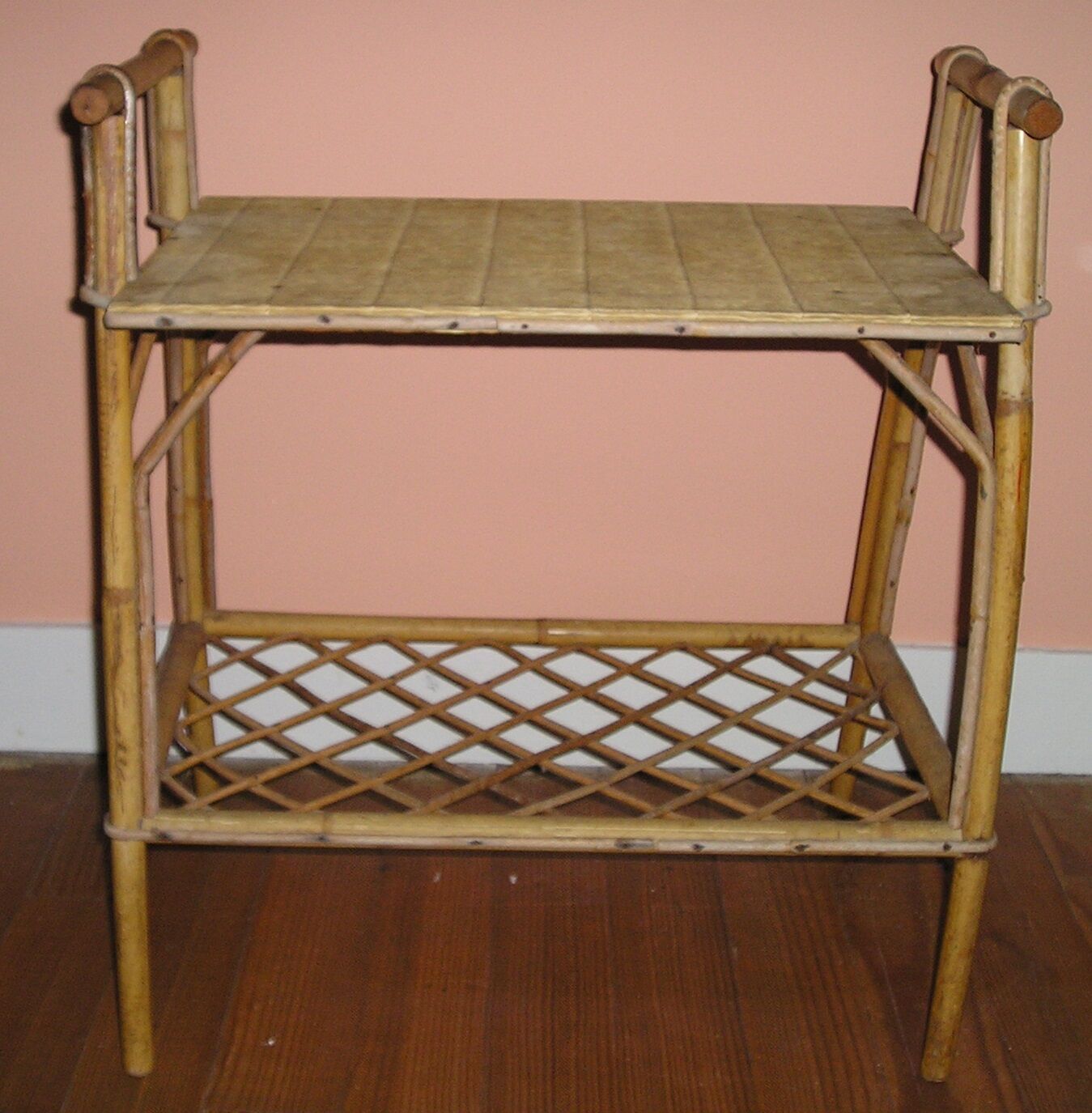 Old Wicker side table