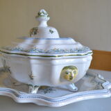 Tureen or vegetable dish in earthenware by Lallier in Moustiers