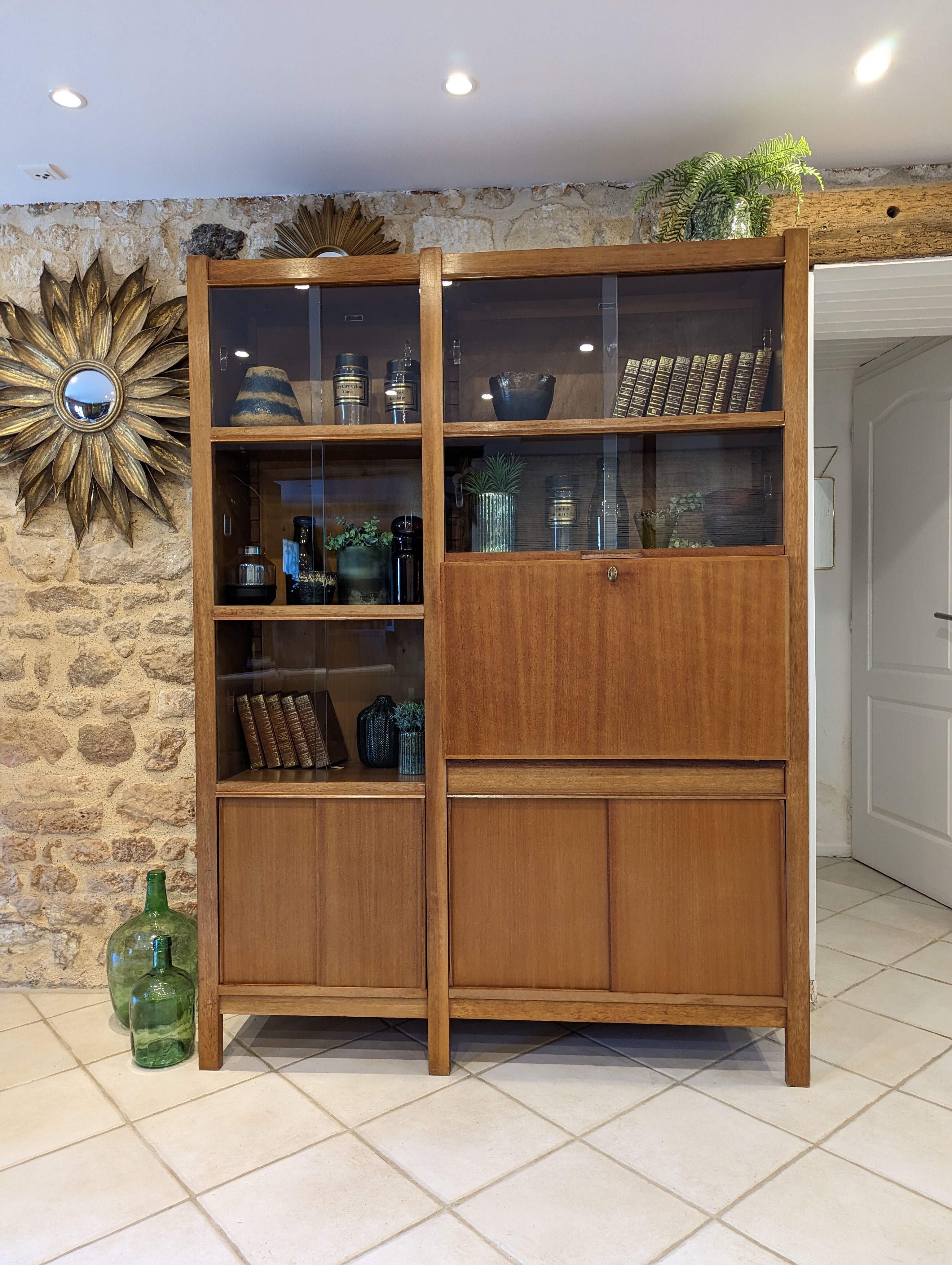 Library, secretary Émile Seigneur