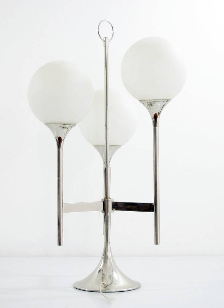 Reggiani/Sciolari style 1970s 3 armed chrome table lamp