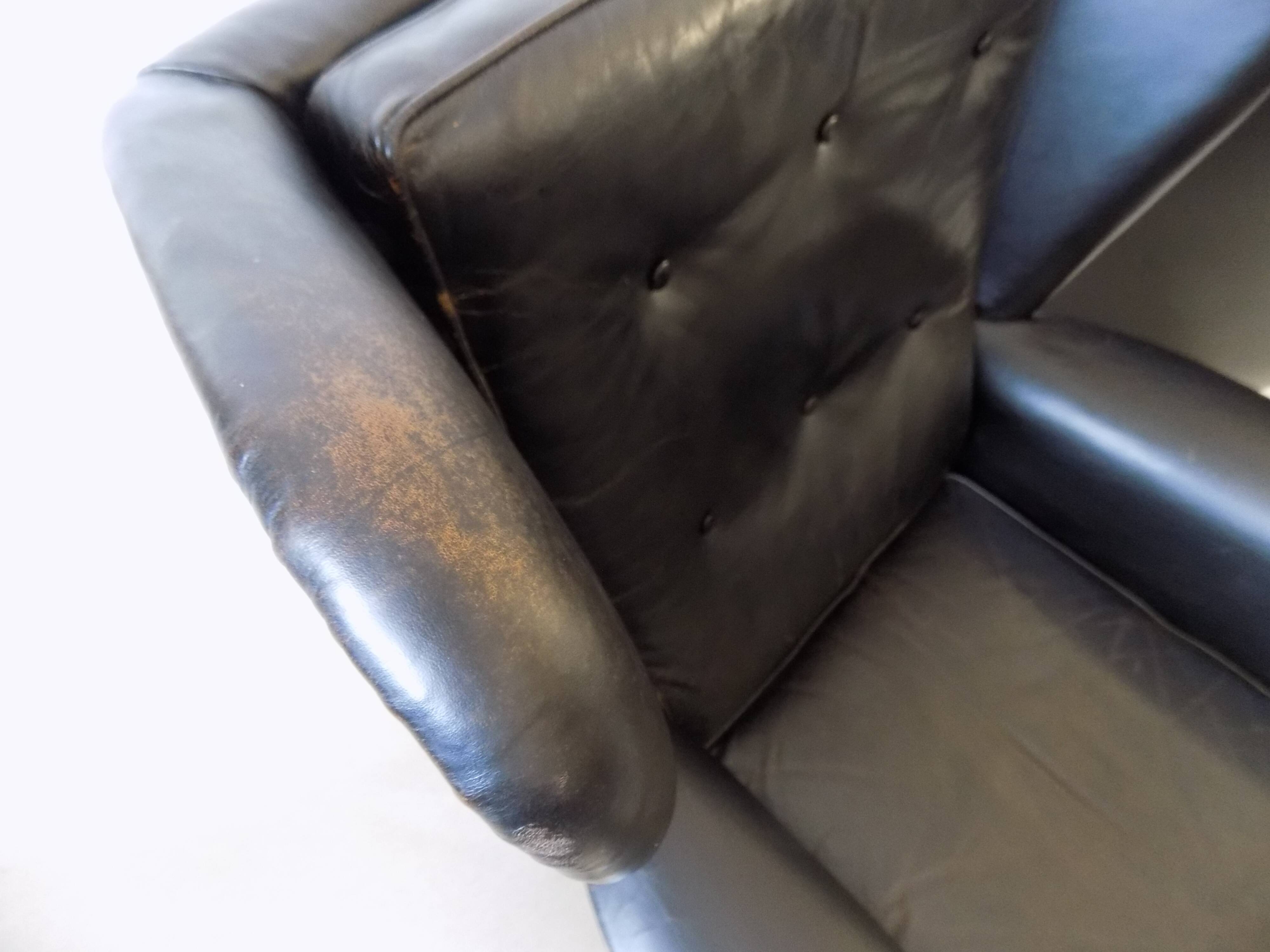 Howard Keith pair of black leather armchairs for HK Furniture