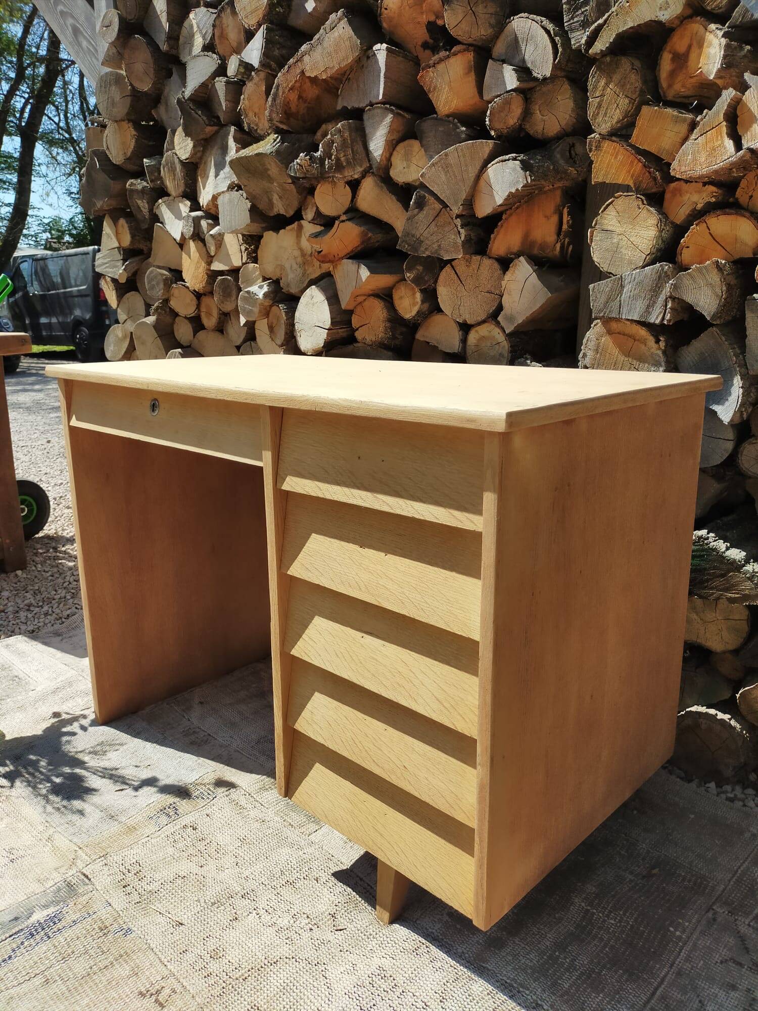 Renovated vintage office