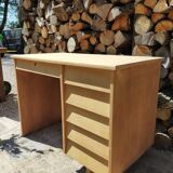 Renovated vintage office