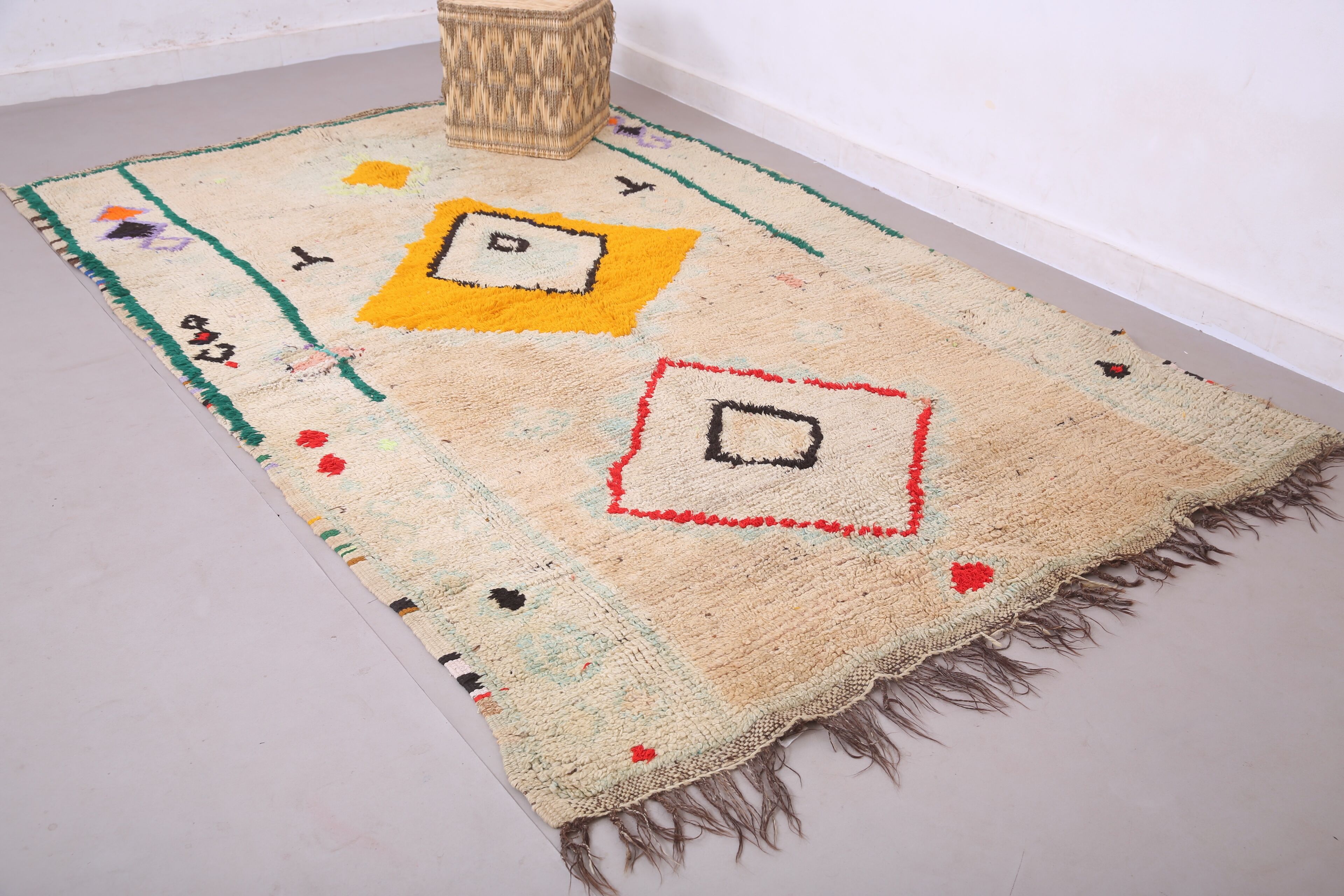 Vintage Moroccan Rug 172 x 275 cm - Berber rug Handmade - Bohemian Wool Rug