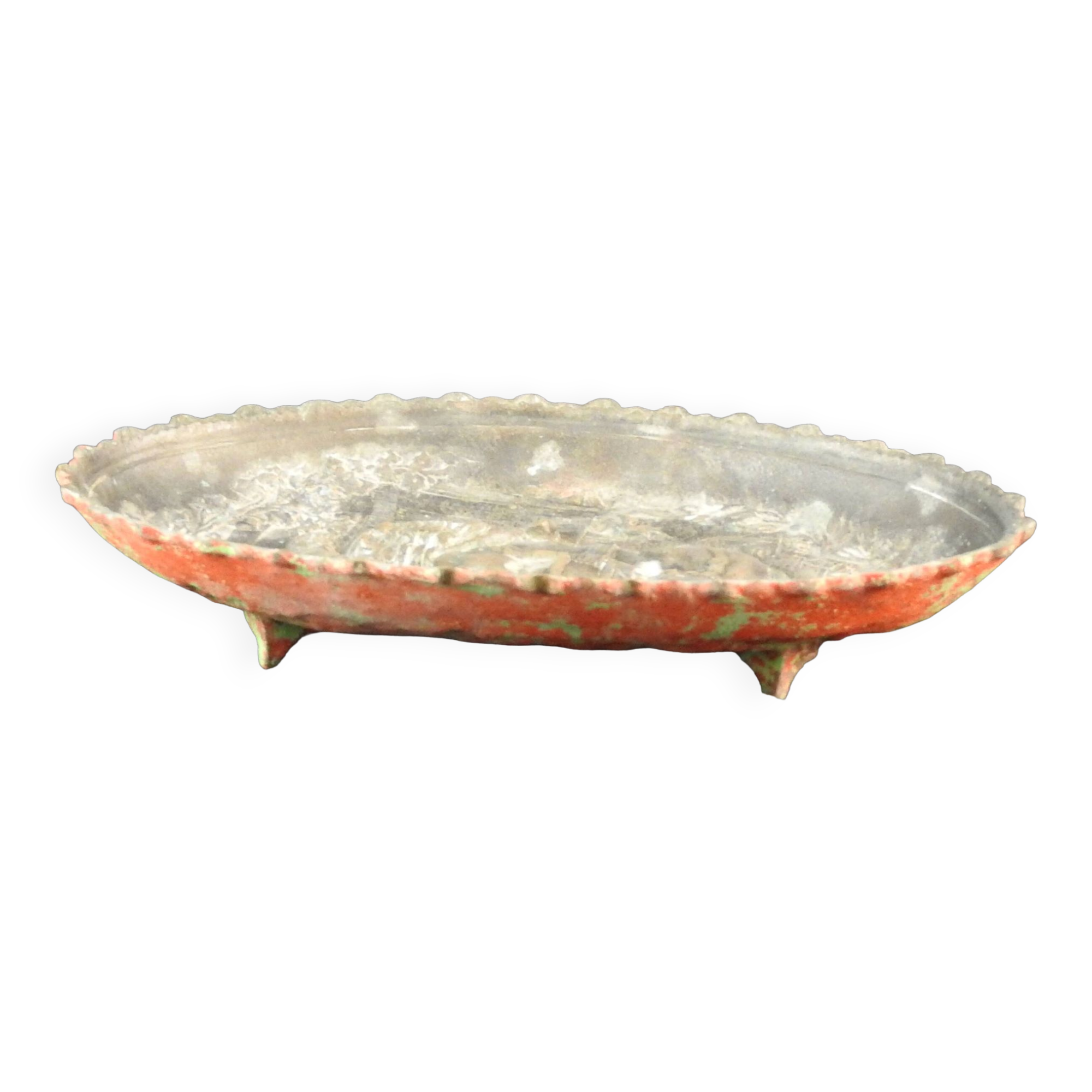 Bronze dish decorated with animals and children