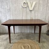 Scandinavian table
