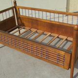 Lit enfant à système vintage, chêne et scoubidou