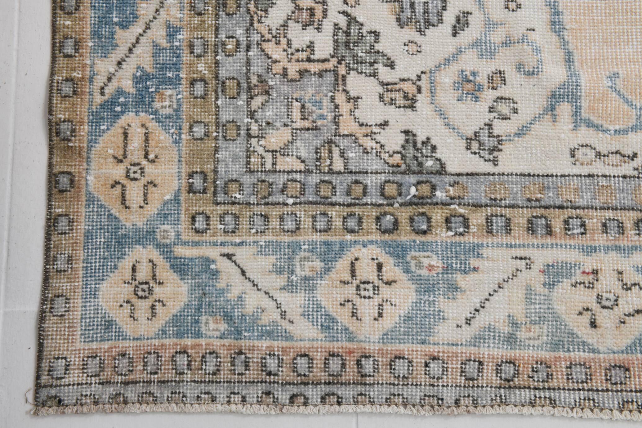 6x10 Pale Orange & Blue Vintage Rug 192x314Cm SK 21428