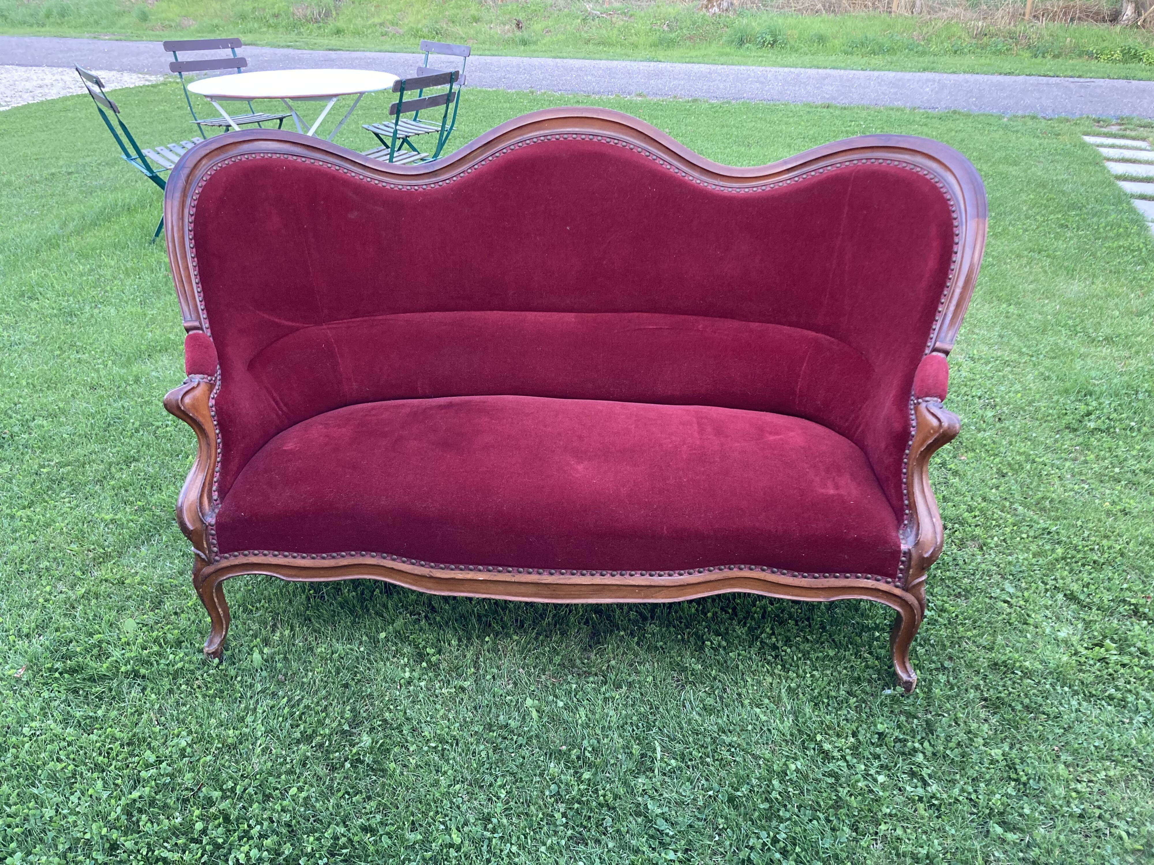Napoleon III sofa