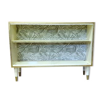 Display case, 1970s Poland, renovated. Cream and gold.