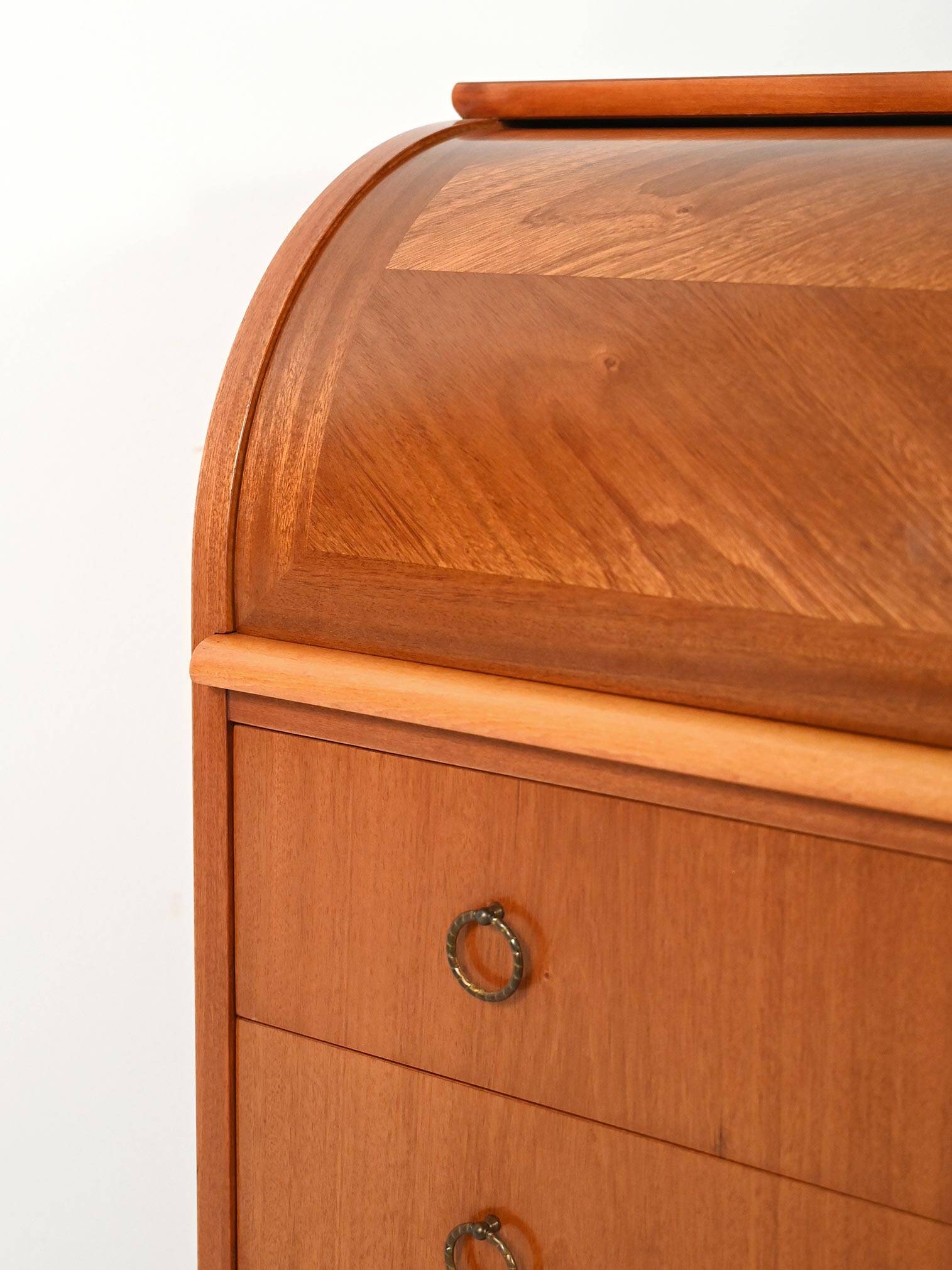 Scandinavian secrétaire with decorated turned legs