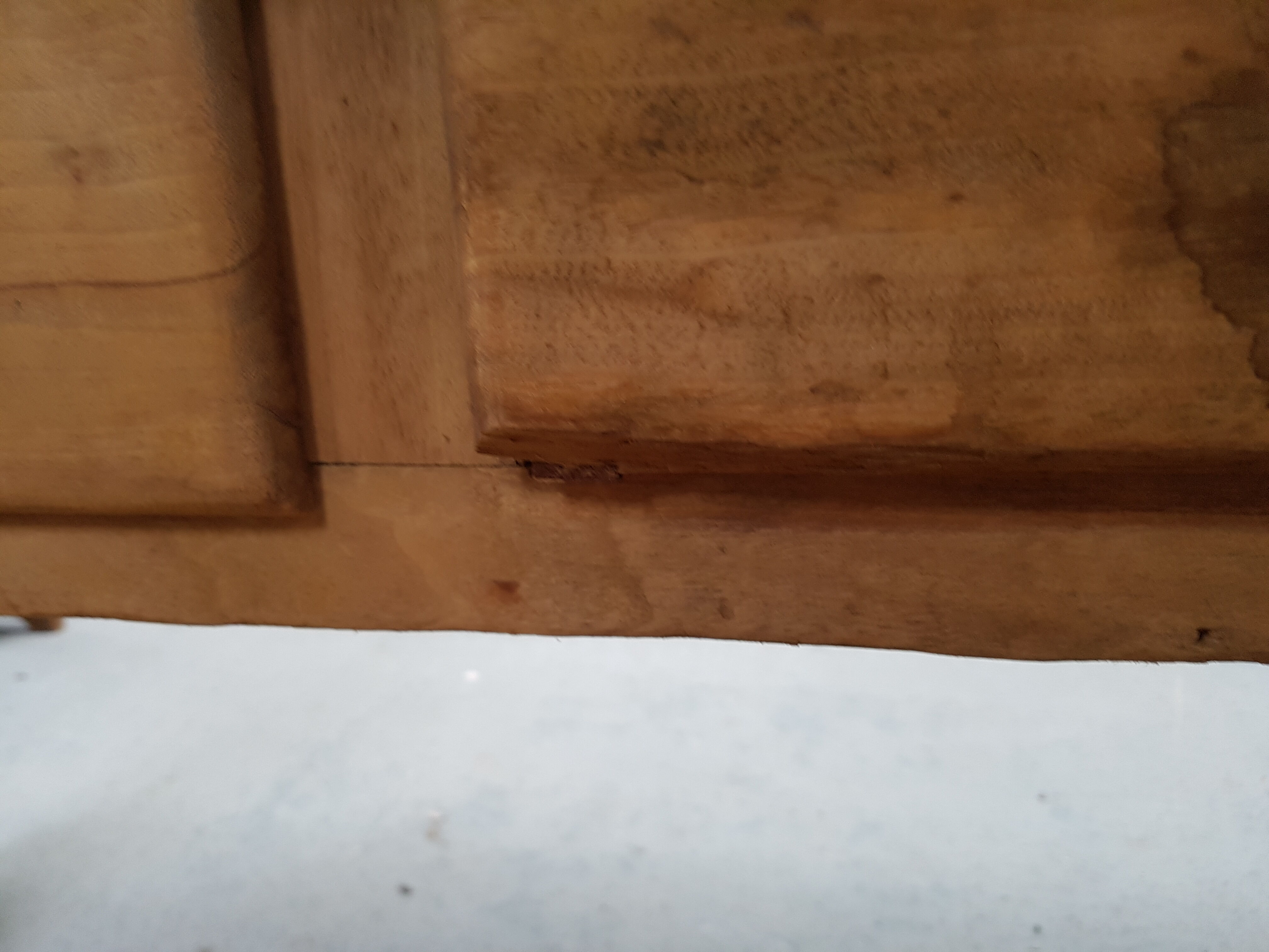 Table de couvent