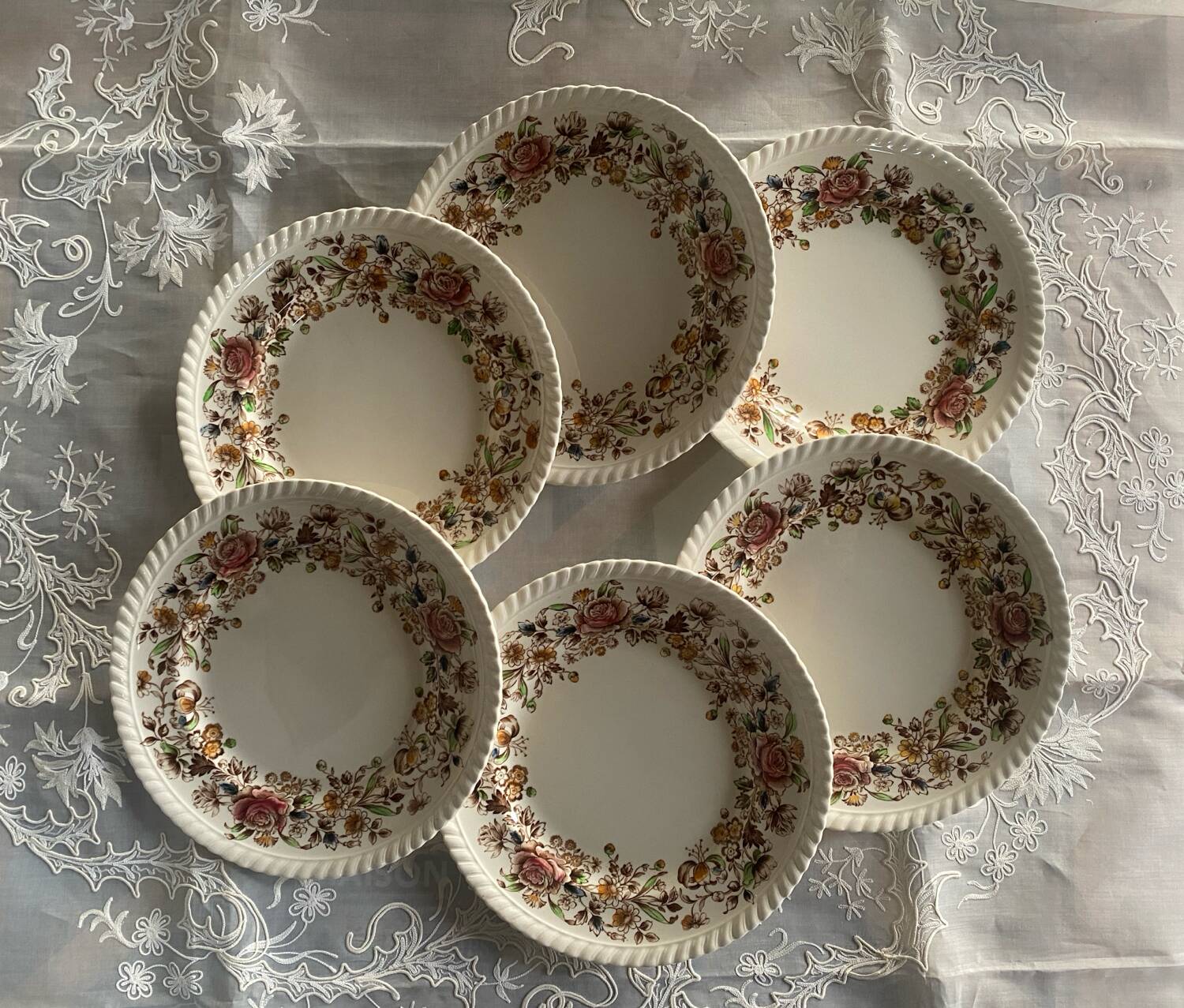 Set of 6 dessert plates Johnson Bros