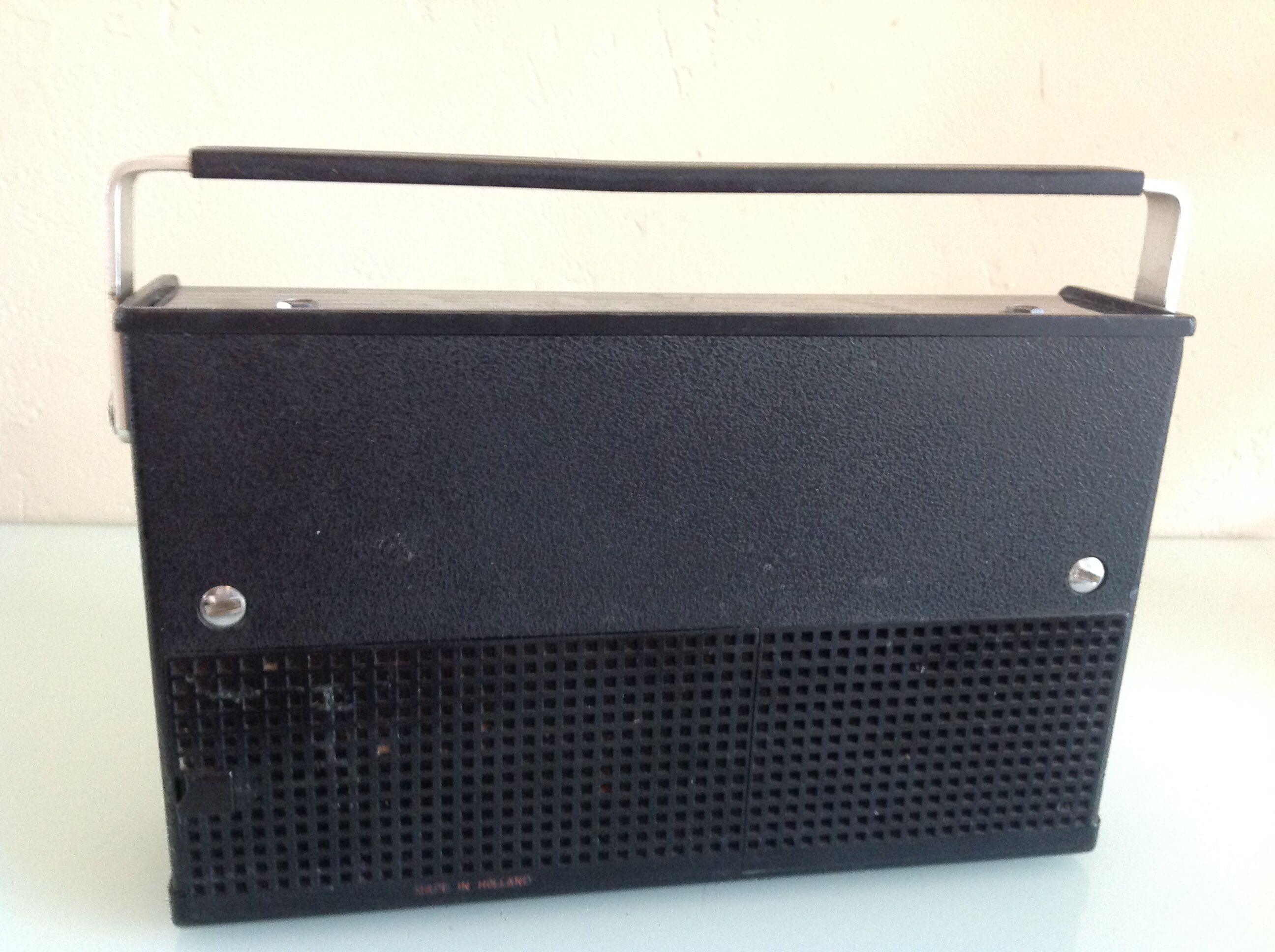 Former vintage Philips transistor radio 22RL362 - 60s