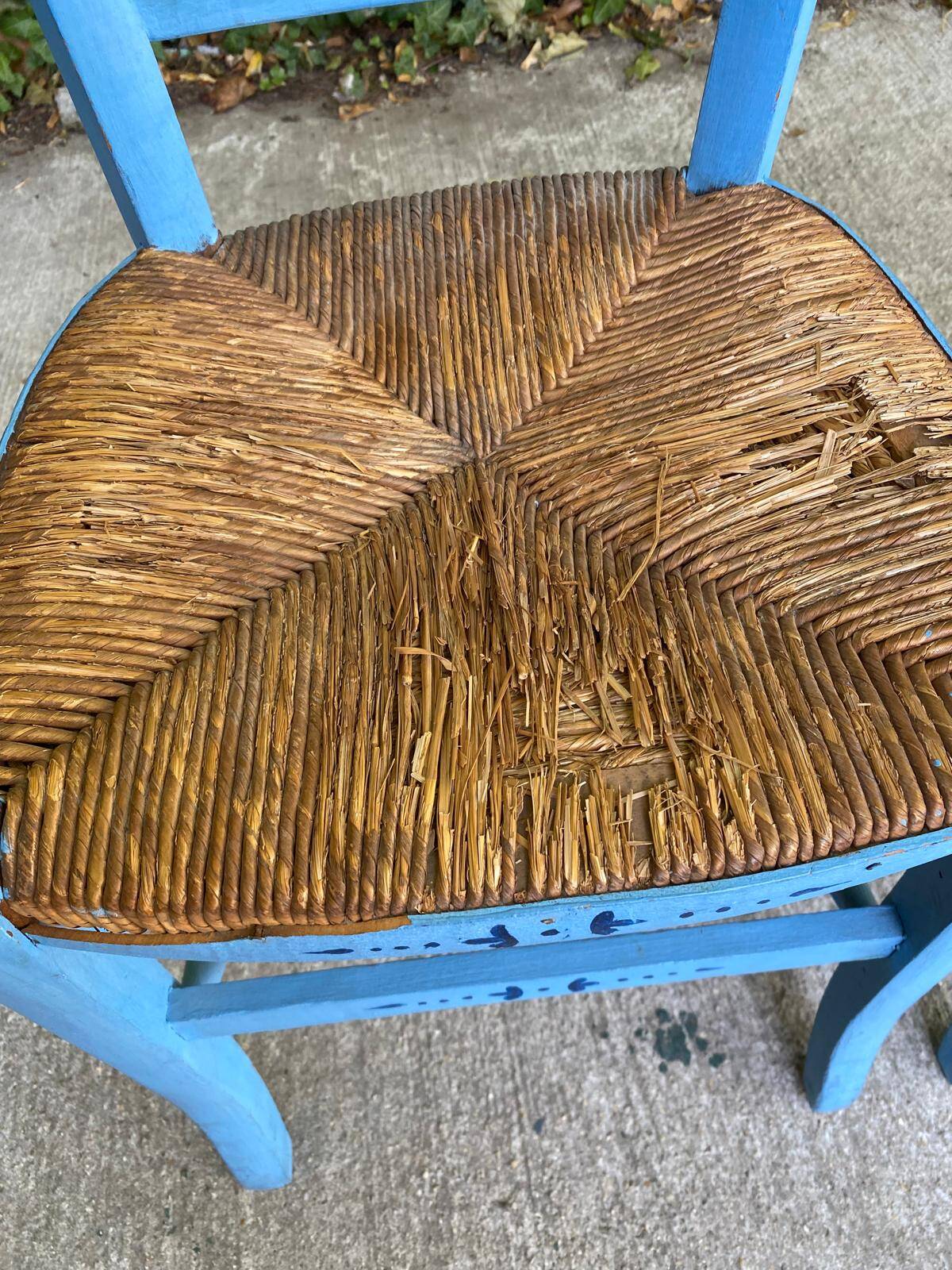 2 solid wood chairs in blue straw