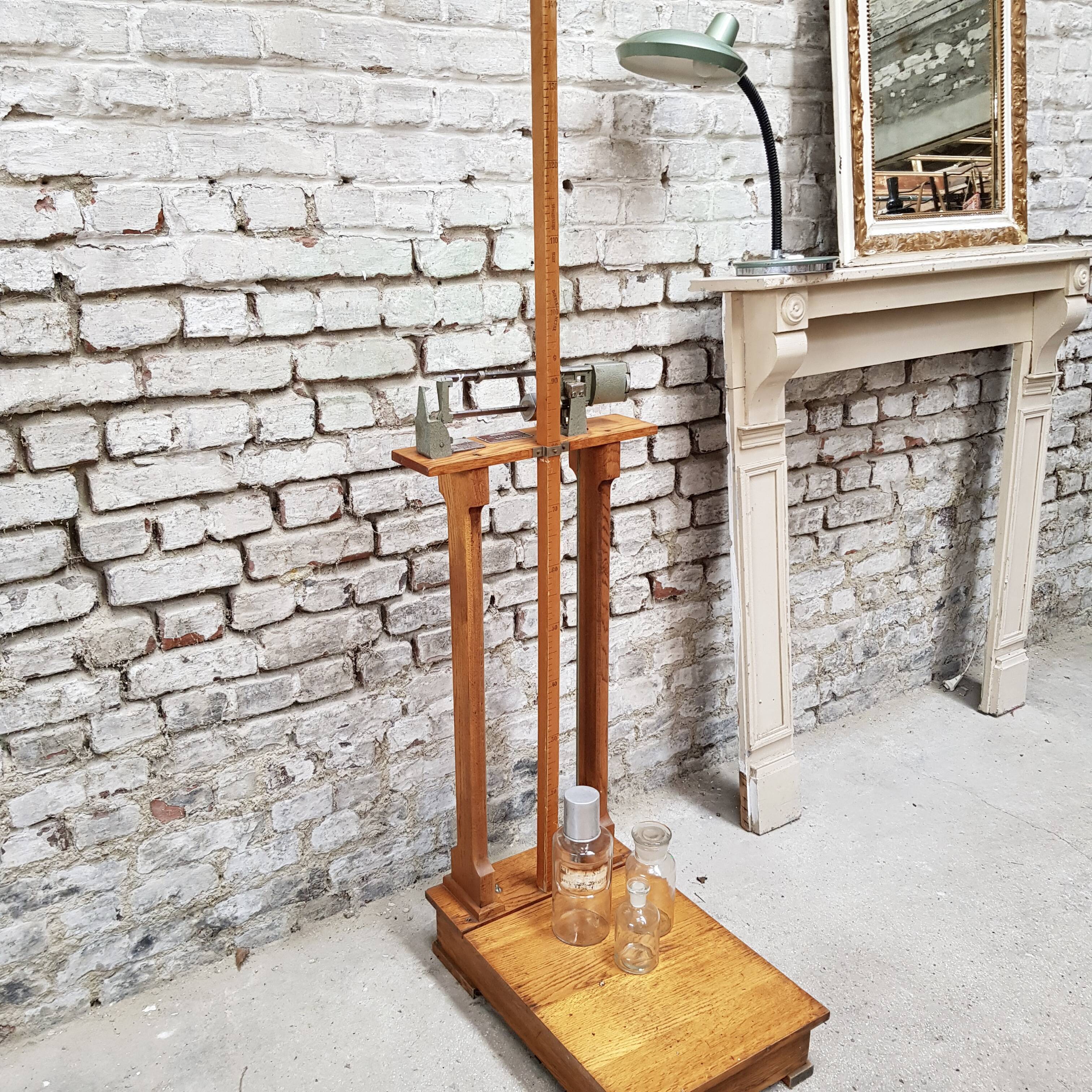 Old testut toise scale