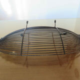 Minimalist fruit basket 50s 60s