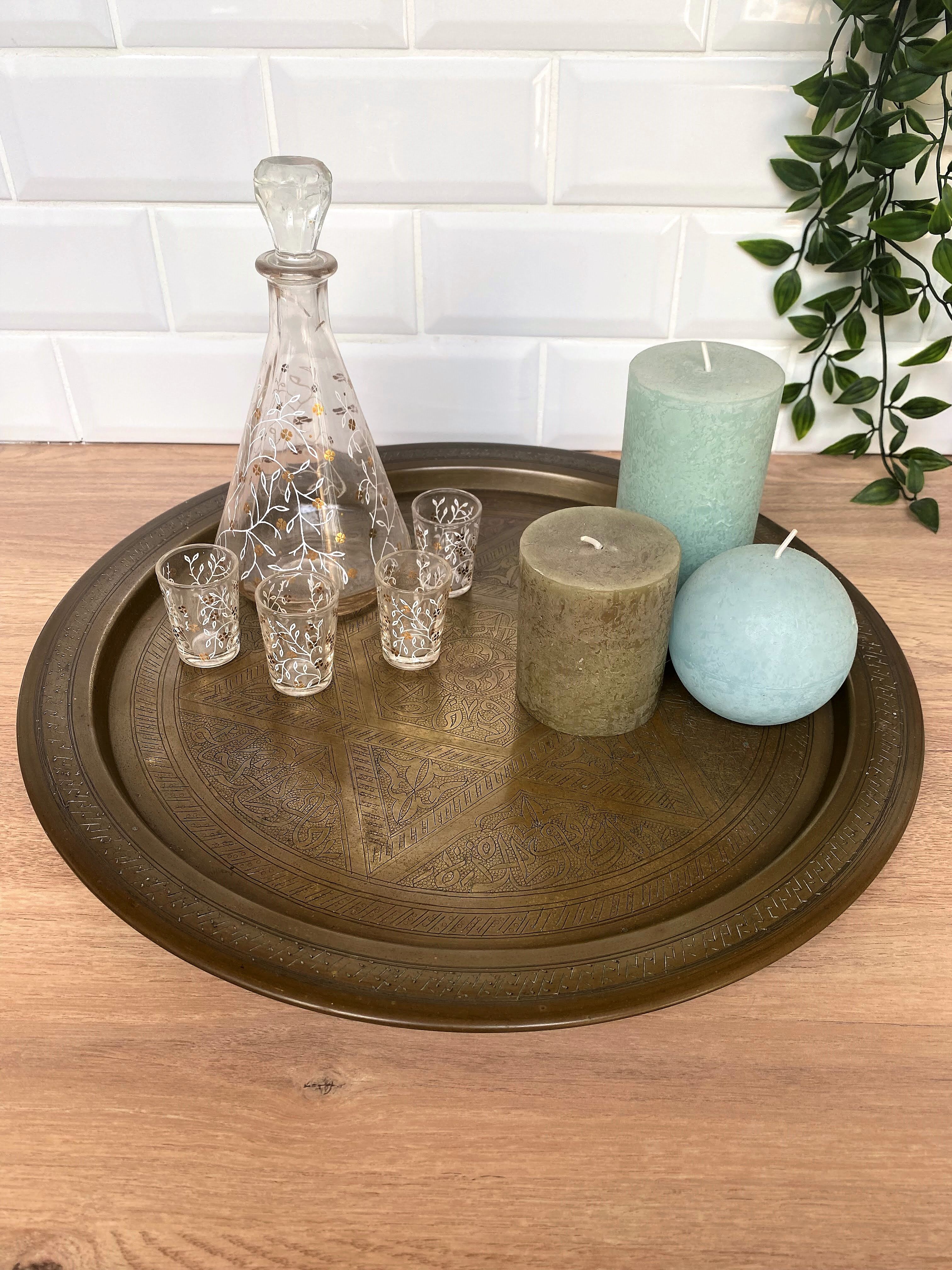 Oriental chissed copper top