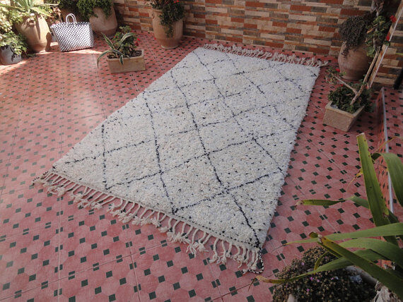 Carpet beni ouarain 242 x 152 cm