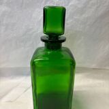 Carafe en verre verte