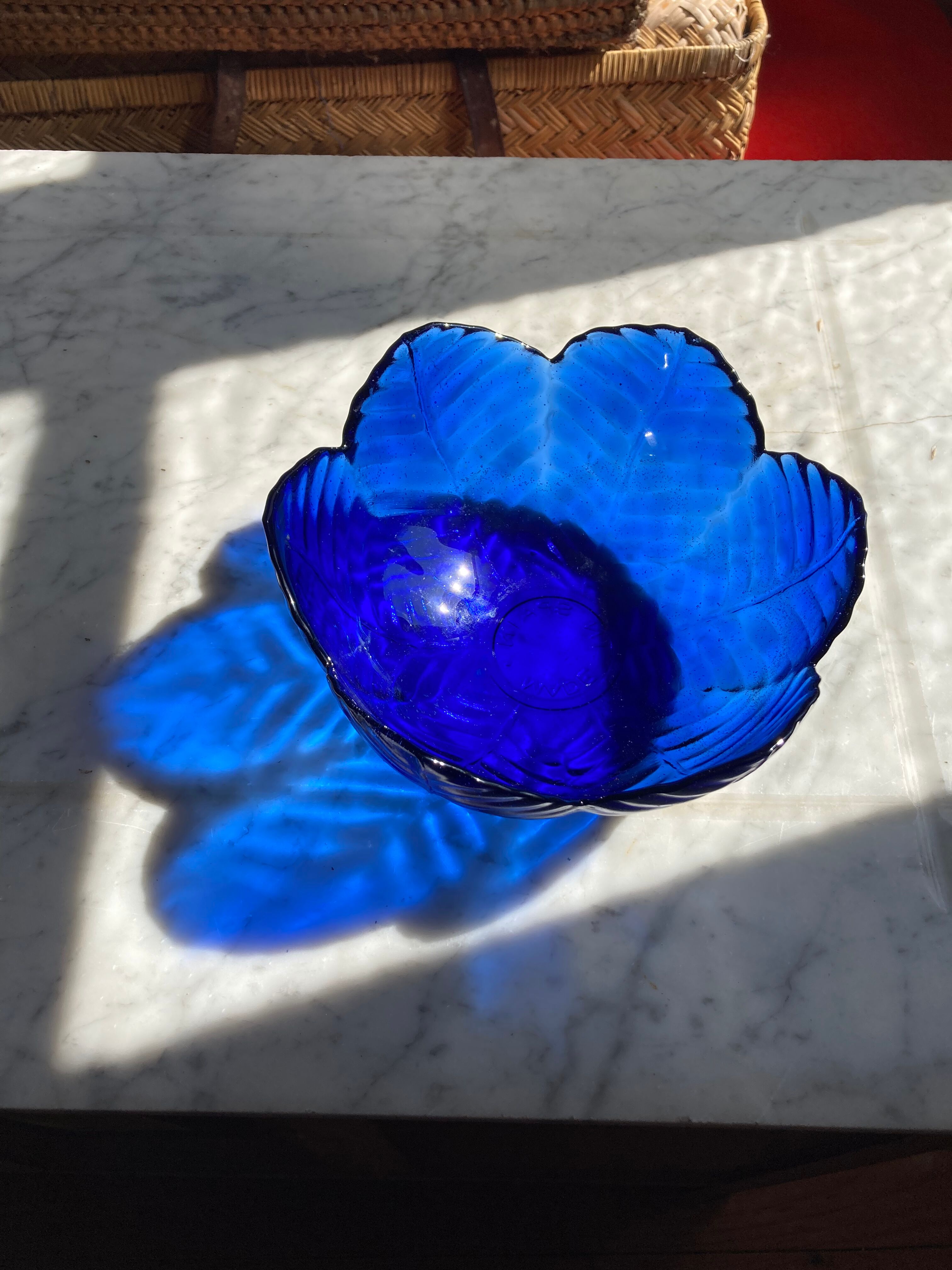 Blue leaf glass bowl