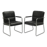 A pair of Bauhaus armchairs, chromed steel tubes, leather, Germany, 1970
