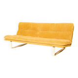 Cream "C683" sofa by Kho Liang for Artifort 80's