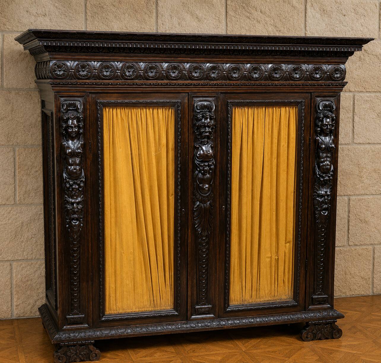 Important carved wooden library in Renaissance style, dating from the 19th century.