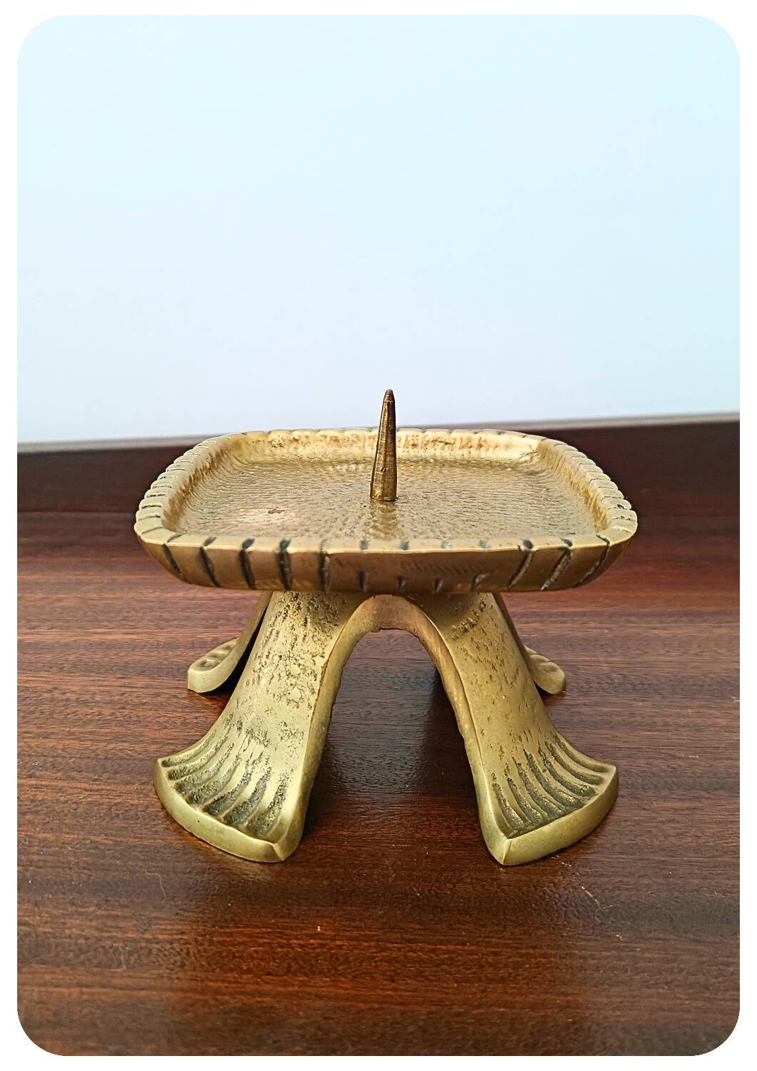 Bougeoir brutaliste en laiton